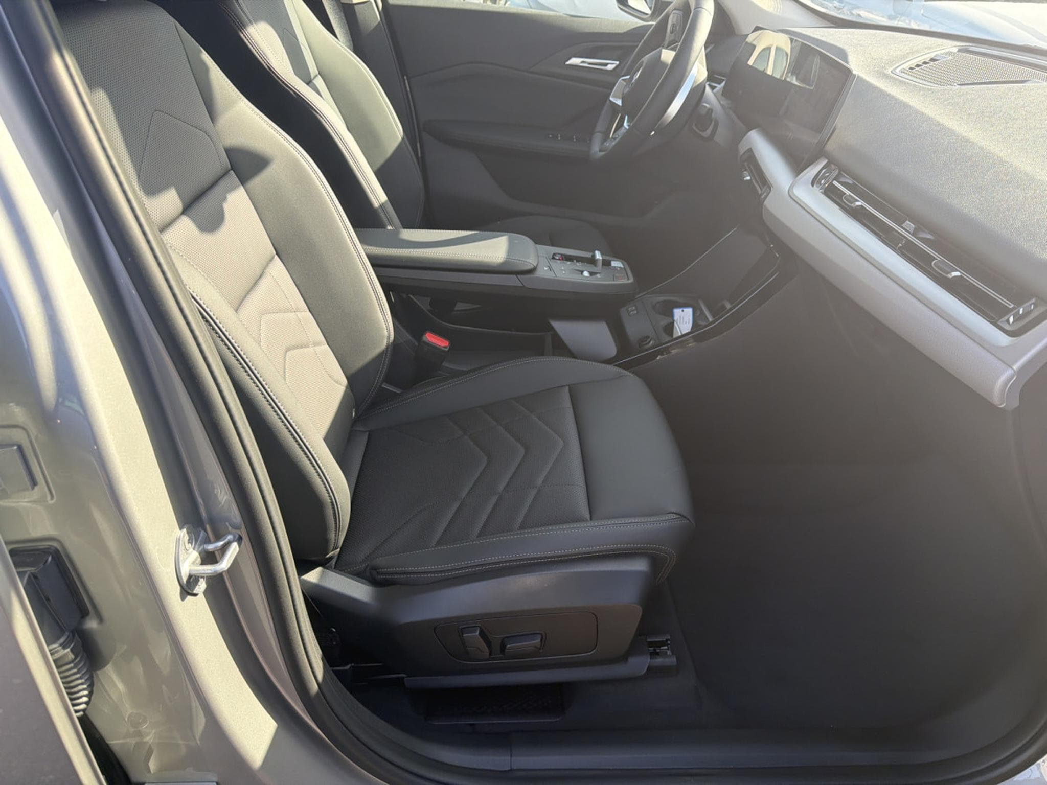 BMW X1 23i XDRIVE PACK PREMIUM 216 CV 4CYL (2026) - Foto 13