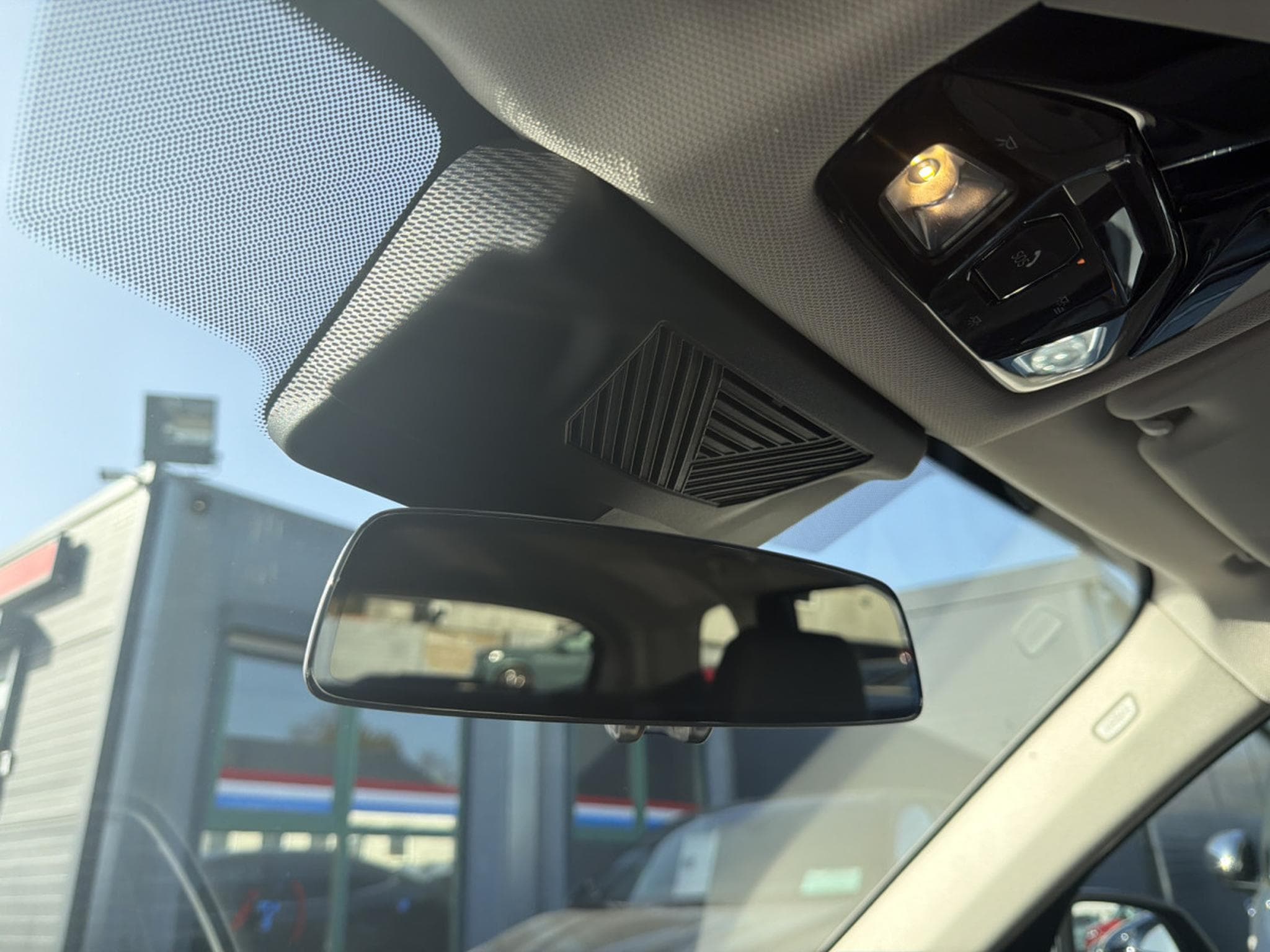 BMW X1 23i XDRIVE PACK PREMIUM 216 CV 4CYL (2026) - Foto 19