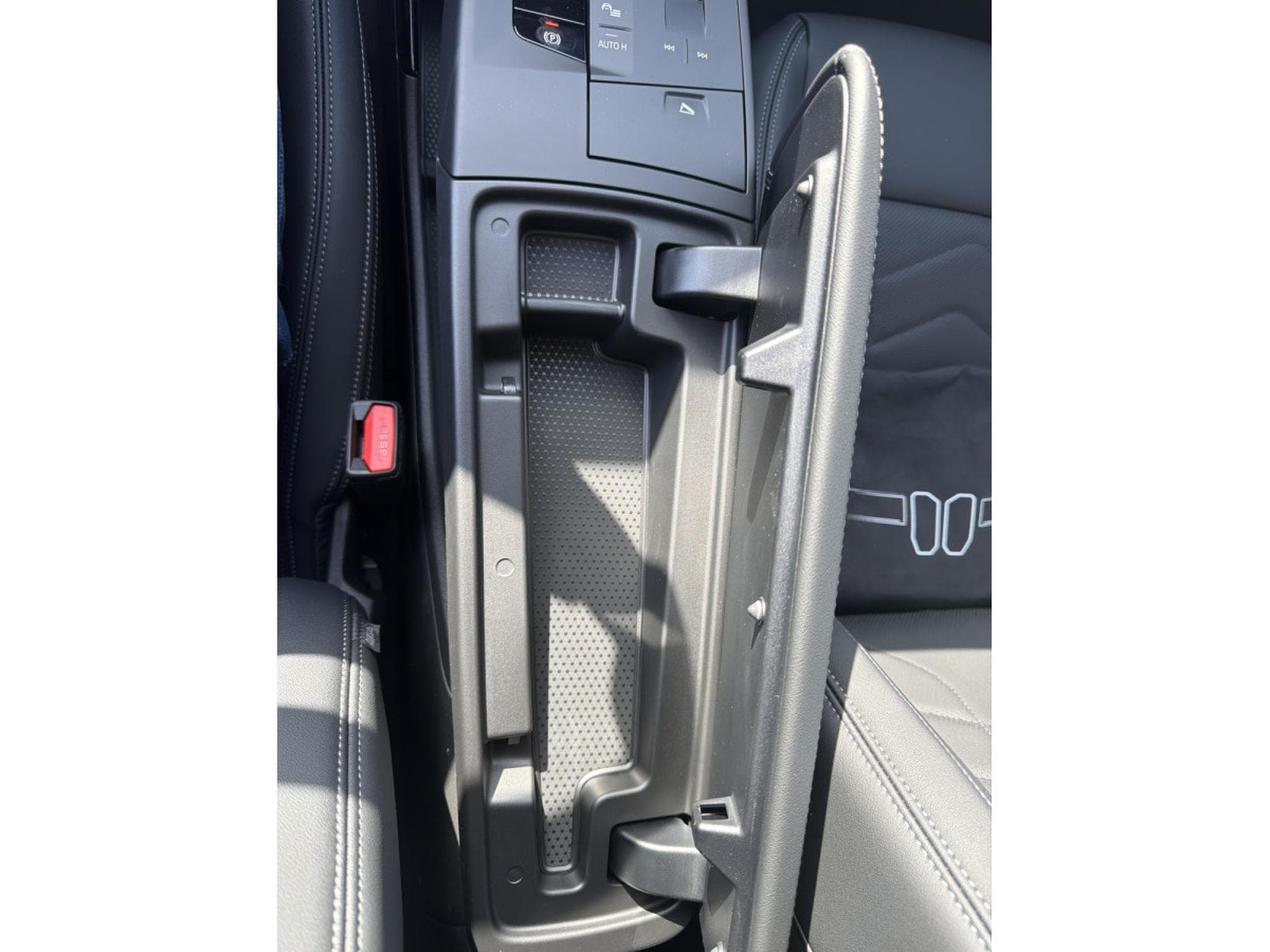 BMW X1 23i XDRIVE PACK PREMIUM 216 CV 4CYL (2026) - Foto 25