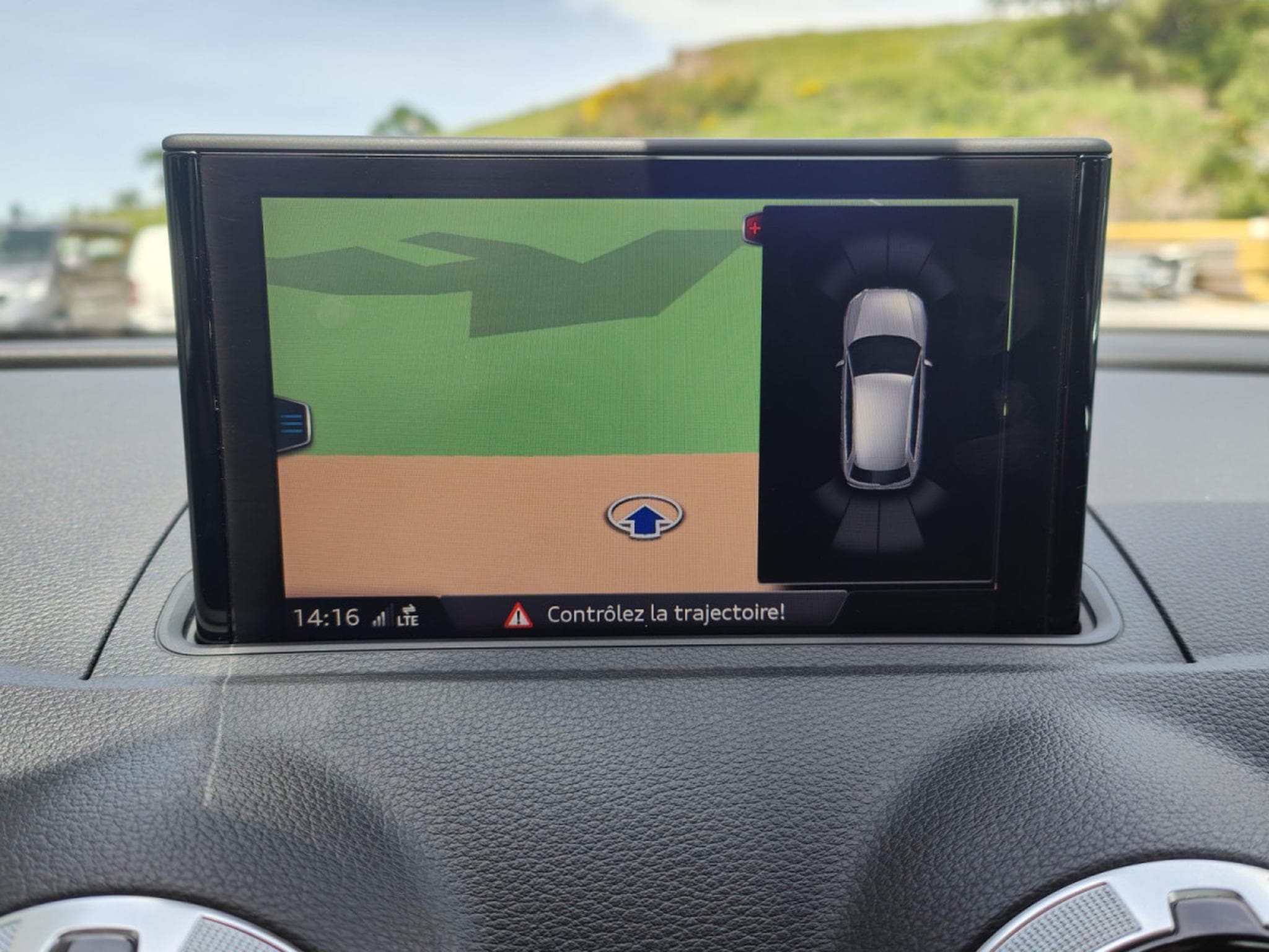 Audi A3 30 TDI AMBITION GPS CARPLAY CLIM AUTO APS AV/AR (2019) - Foto 25