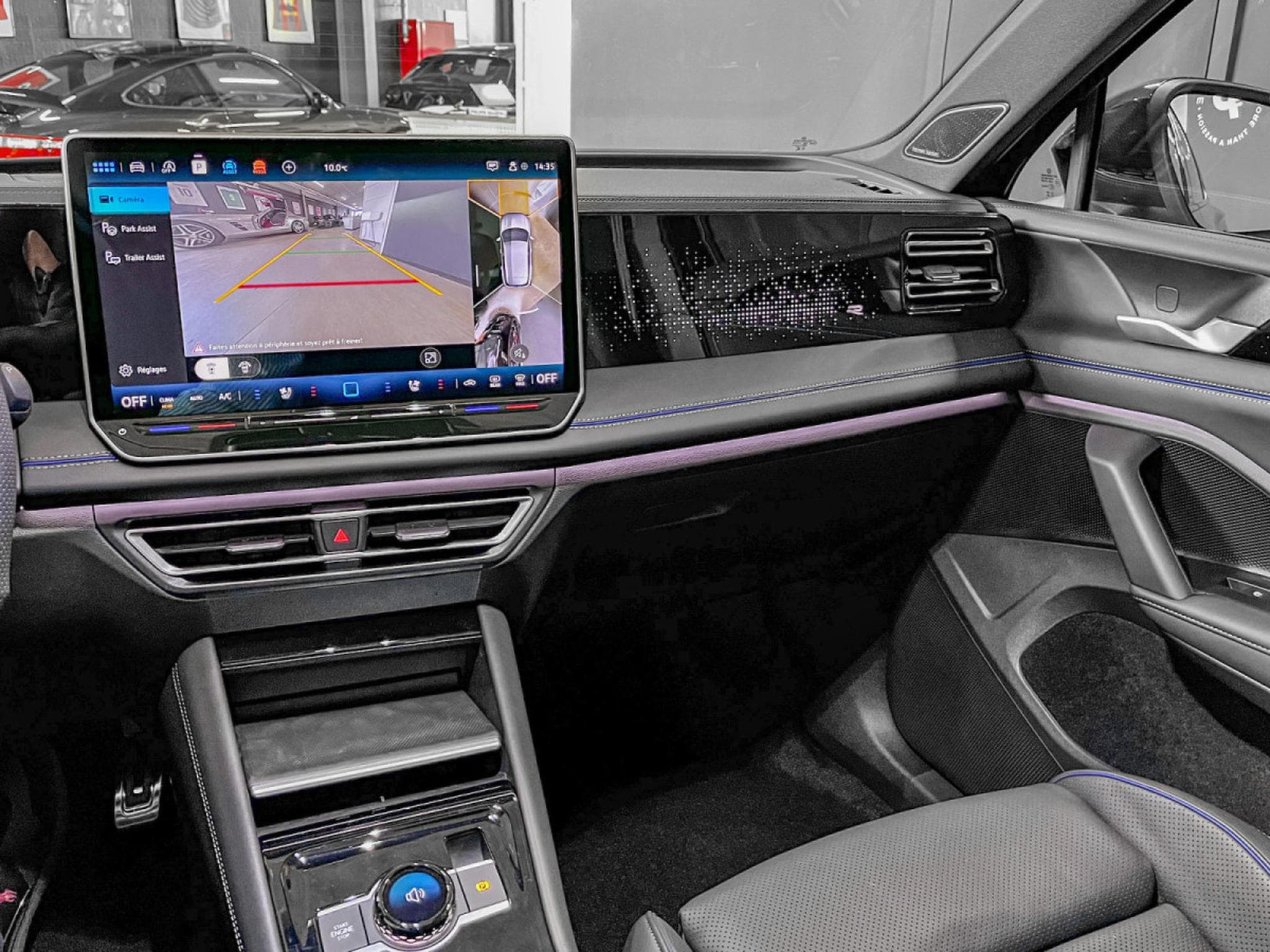 VW Tiguan Tiguan 2.0 TDI/DSG/4Motion R-Line/ AHK/Pano/360°/Leder/VOLL (2026) - Foto 8