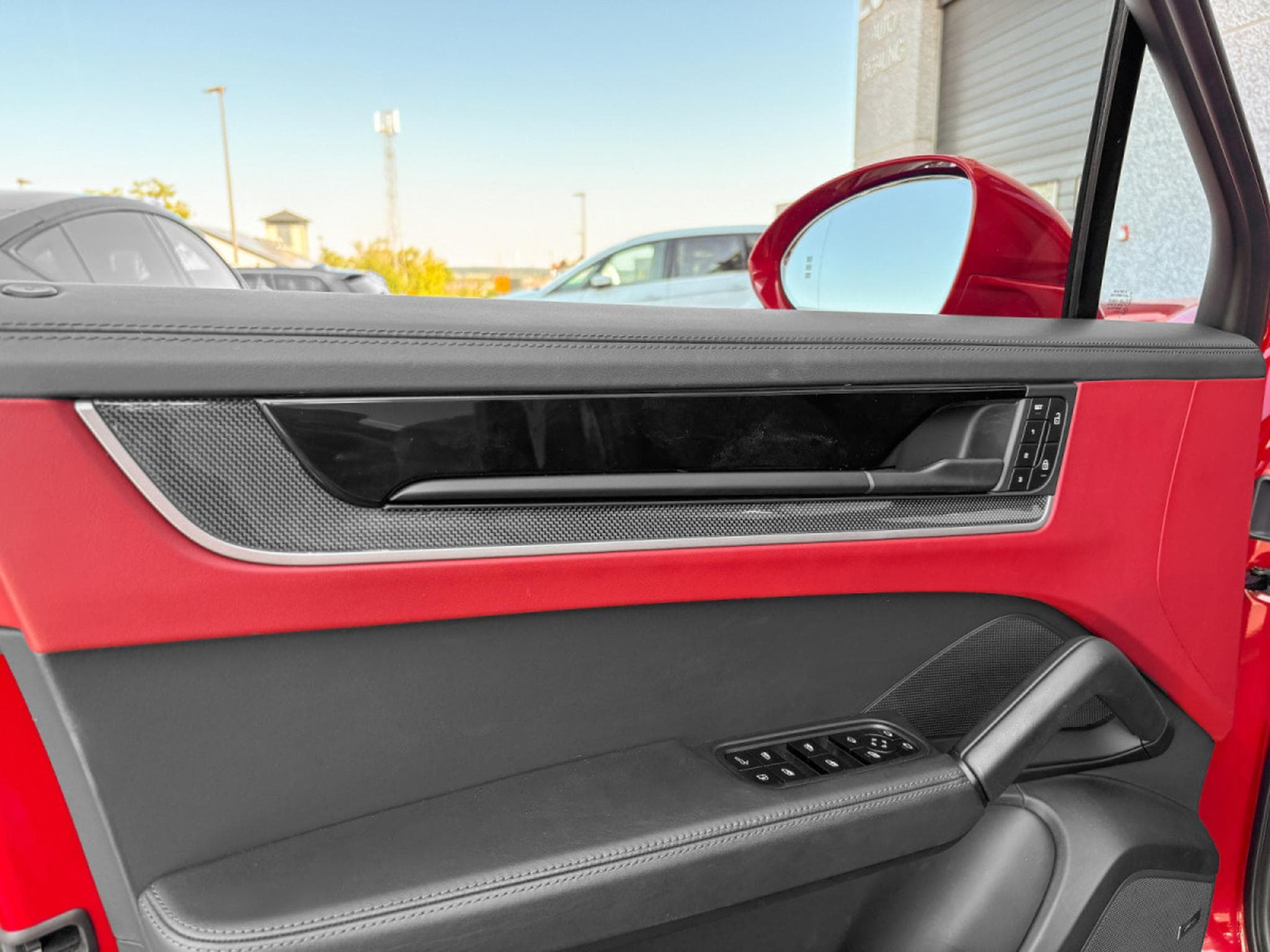 Porsche Cayenne COUPE TURBO E-HYBRID//21/BURMESTER/HEADUP/360°/SOFORT (2024) - Foto 18