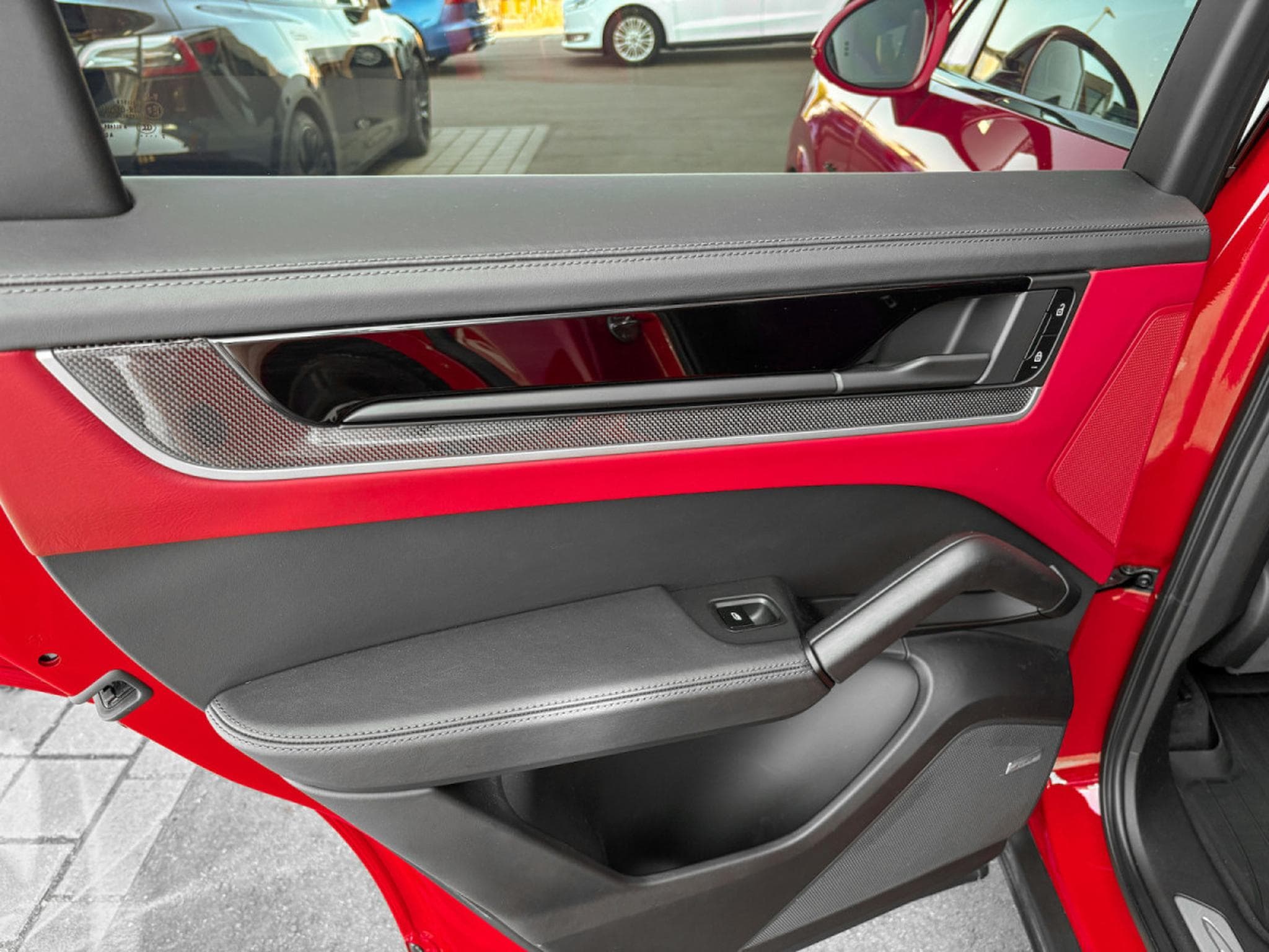 Porsche Cayenne COUPE TURBO E-HYBRID//21/BURMESTER/HEADUP/360°/SOFORT (2024) - Foto 19