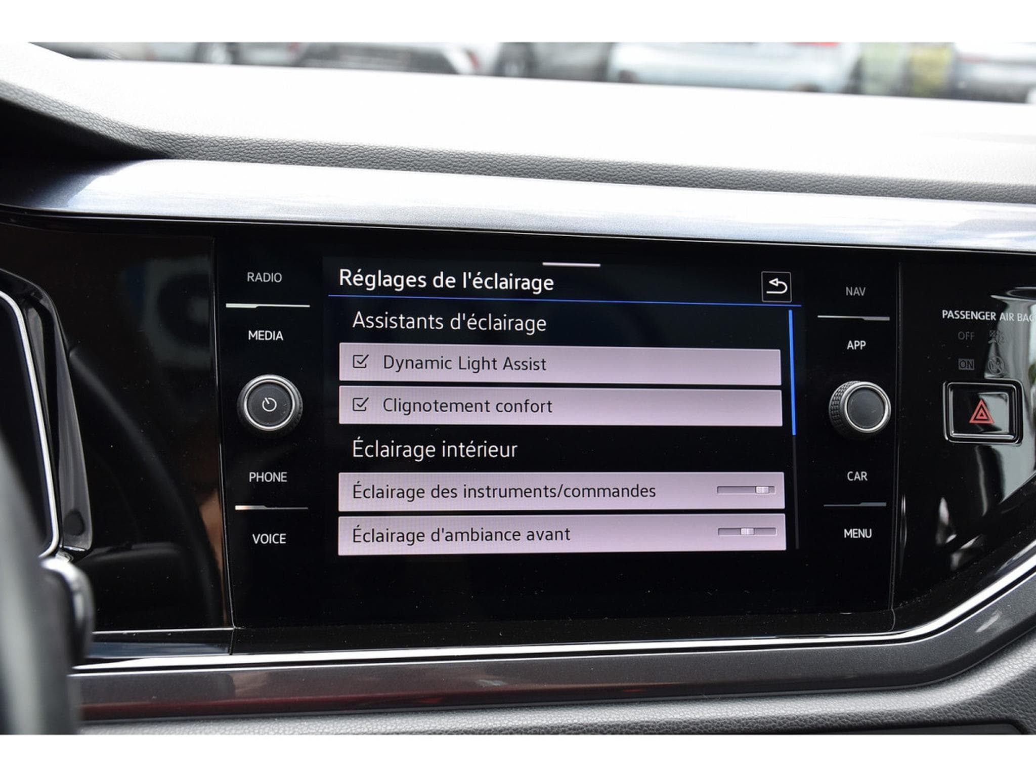 VW Taigo 1.0 TSI Style DSG TO ACC TRAVEL LED ATT RMQ JA17 (2022) - Foto 15