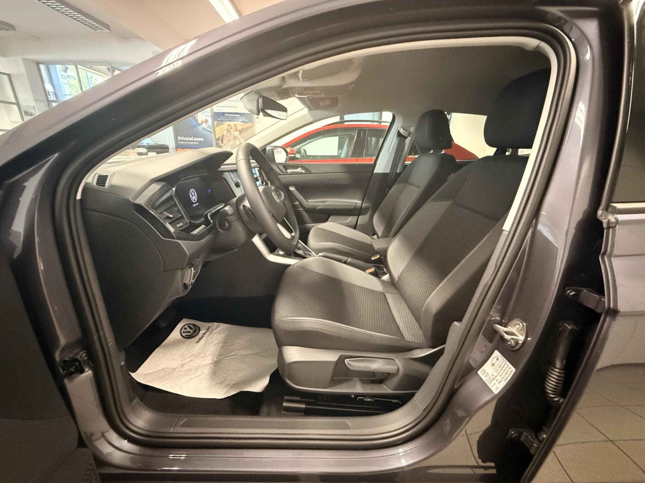 VW Taigo Life 1.0 TSI 85 kW / 116 CV Boîte à double embrayage 7 vites (2026) - Foto 5