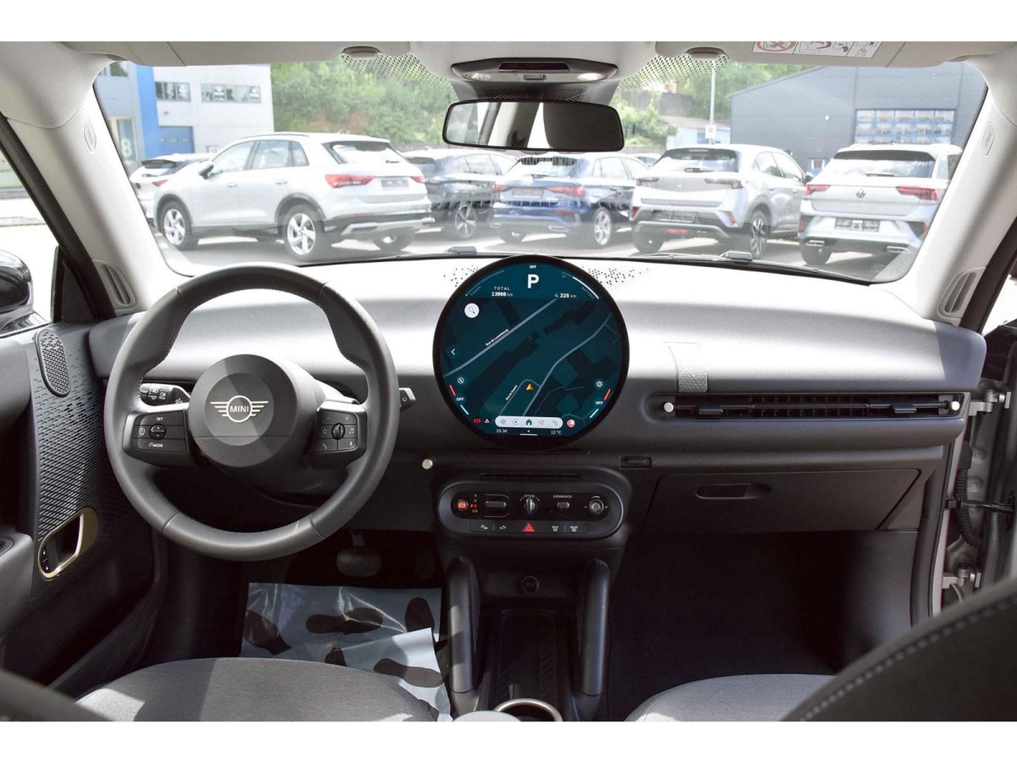 Mini Cooper SE 52 kWh LANE SIDE CAM PARK 1° MAIN (2024) - Foto 9
