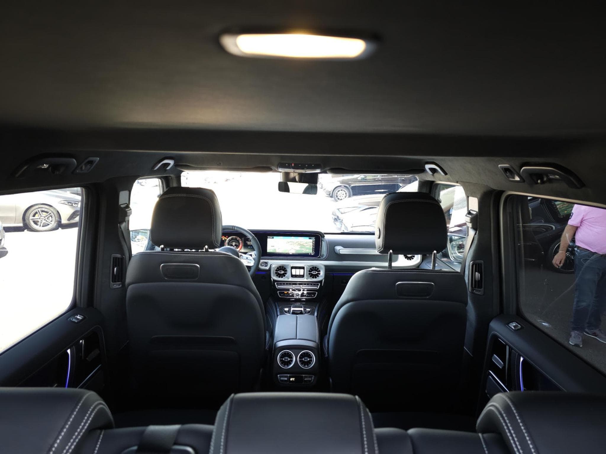 Mercedes G 63 AMG 585 cv - Burmester Surround - Pack Sport Black AMG - Carbon (2023) - Photo 8