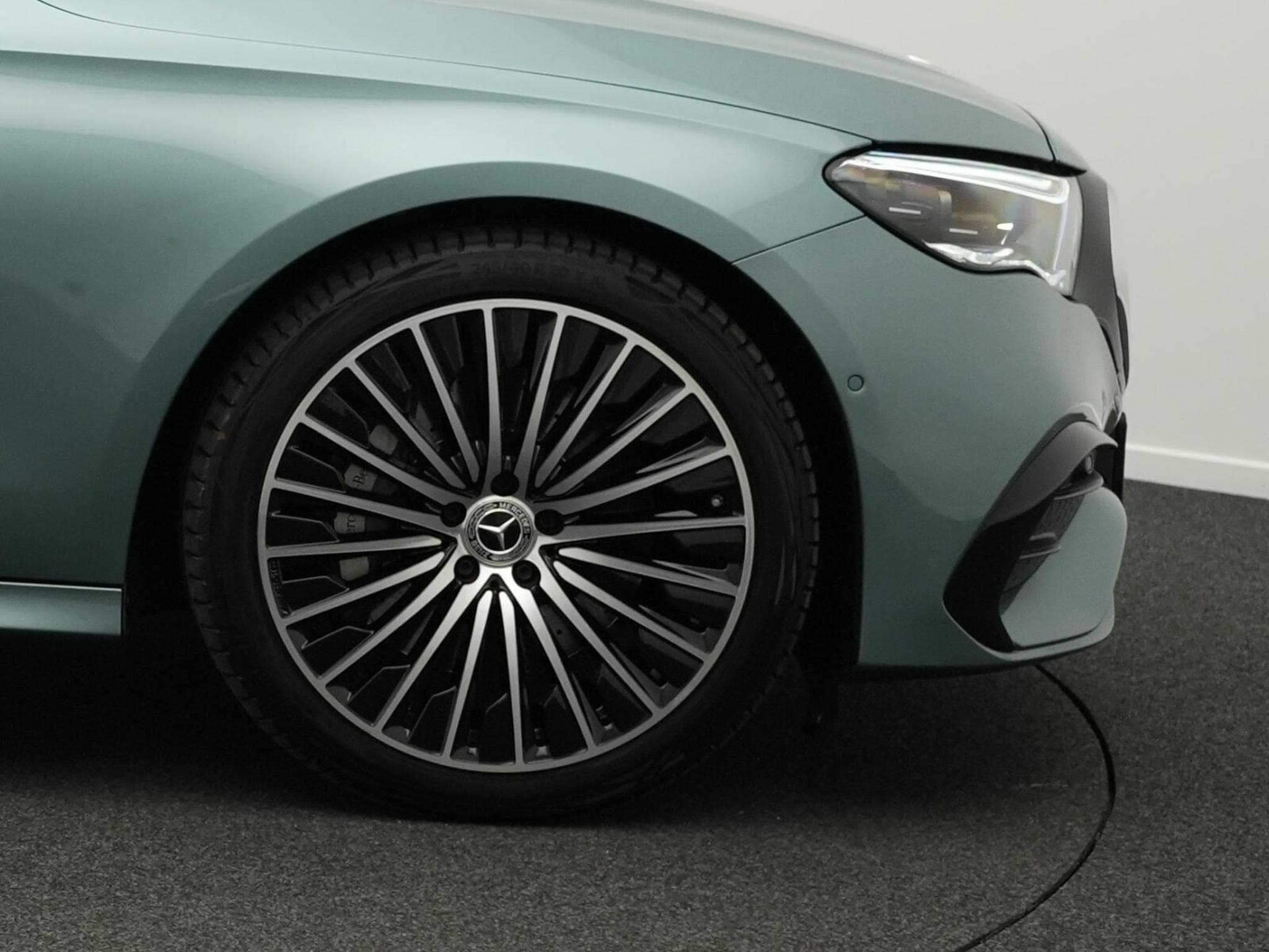 Mercedes E 220 d T AMG Line Advanced Plus/Navi/Distronic (2024) - Foto 6