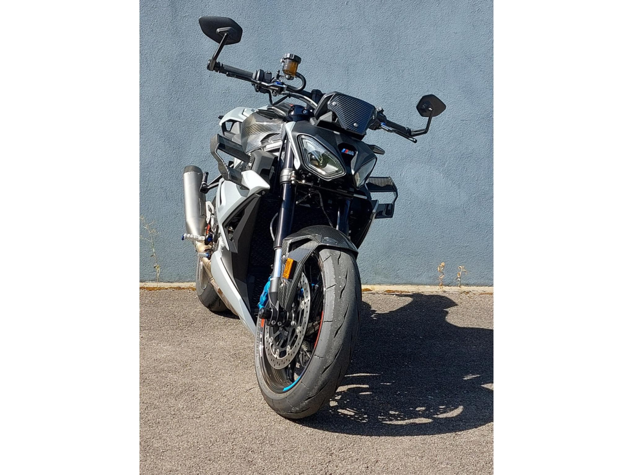 BMW M 1000 R Competition (2025) - Photo 3