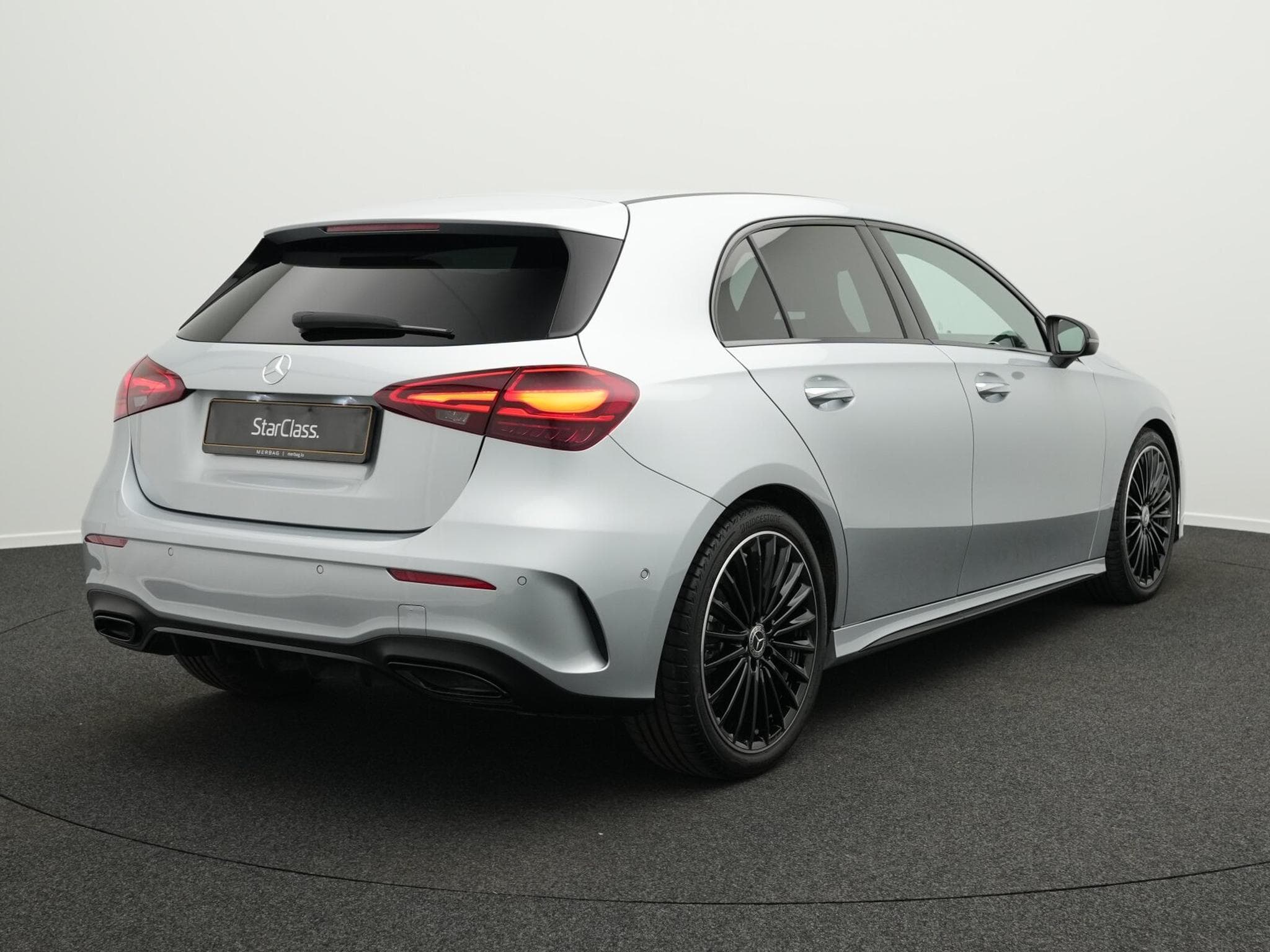 Mercedes A 200 AMG Line/Edition/Navi/Distronic/LED (2025) - Foto 3