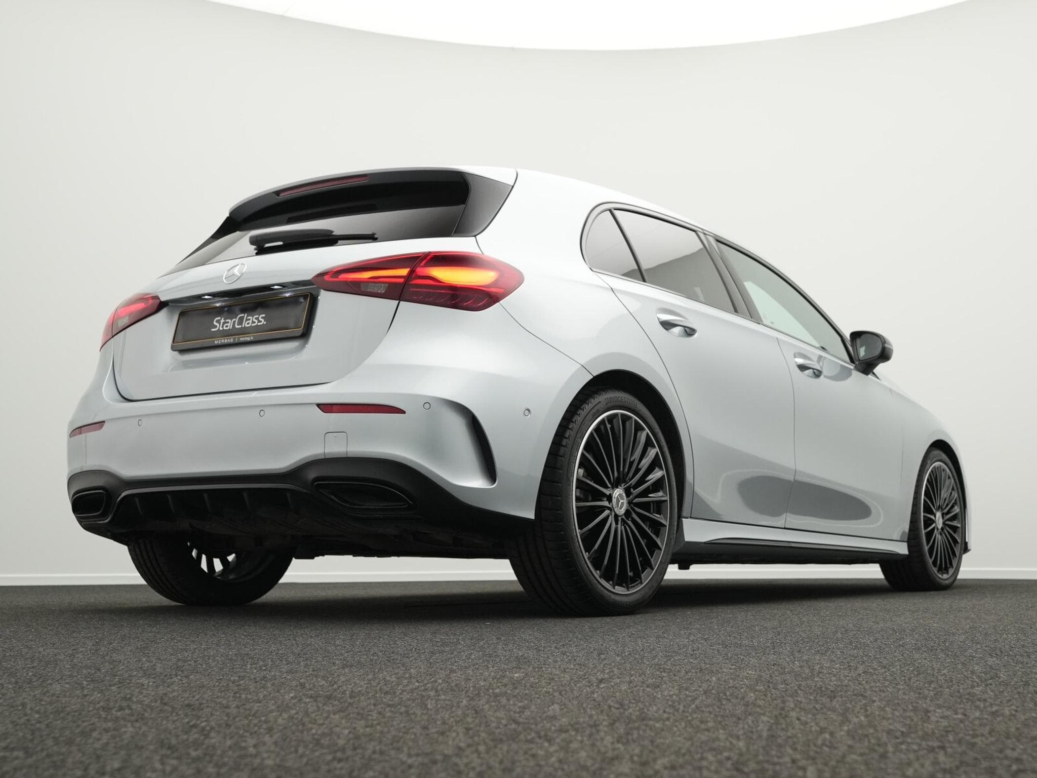 Mercedes A 200 AMG Line/Edition/Navi/Distronic/LED (2025) - Foto 9