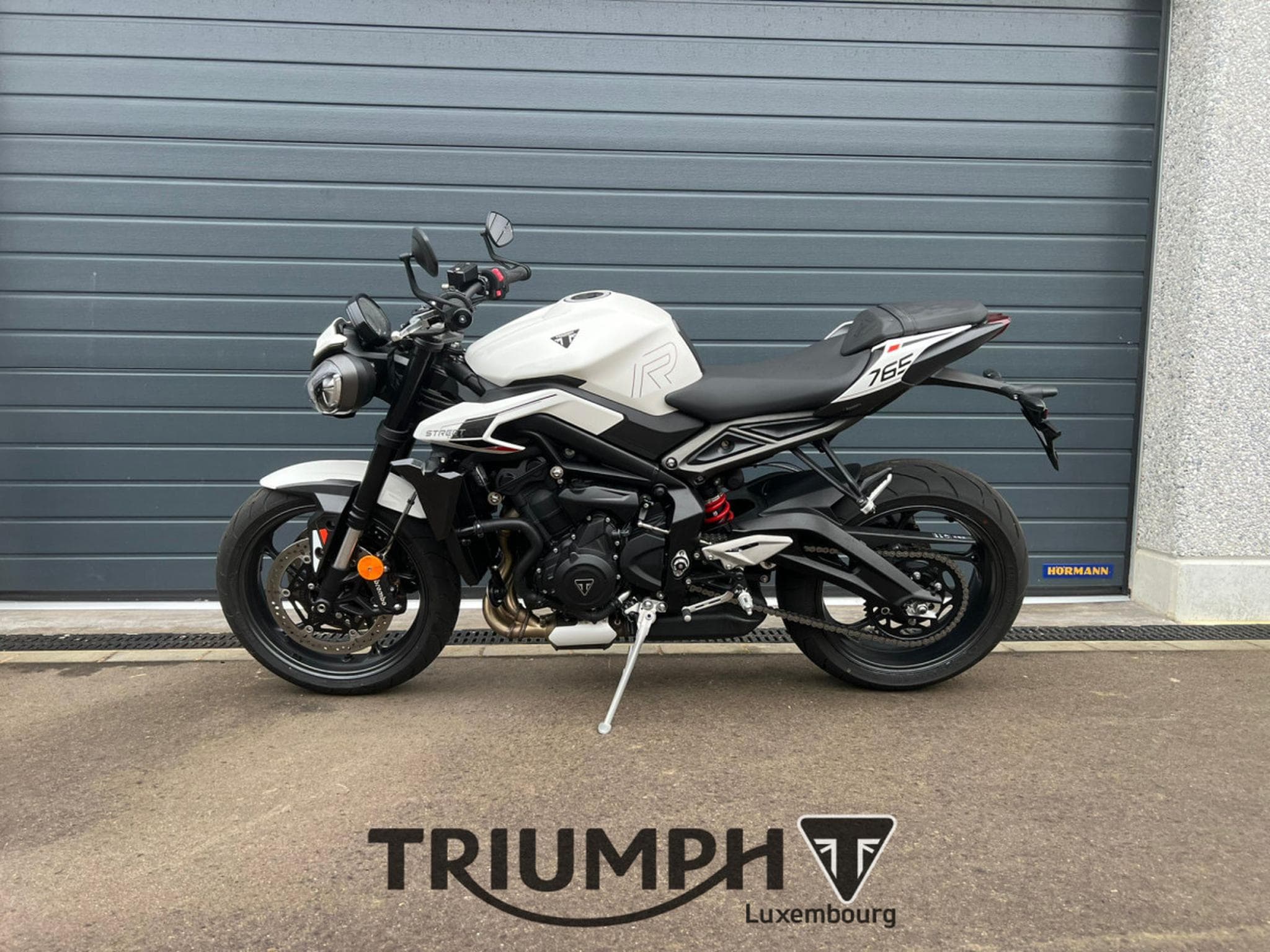 Triumph Street Triple R STREET TRIPLE 765 R (2026) - Photo 1