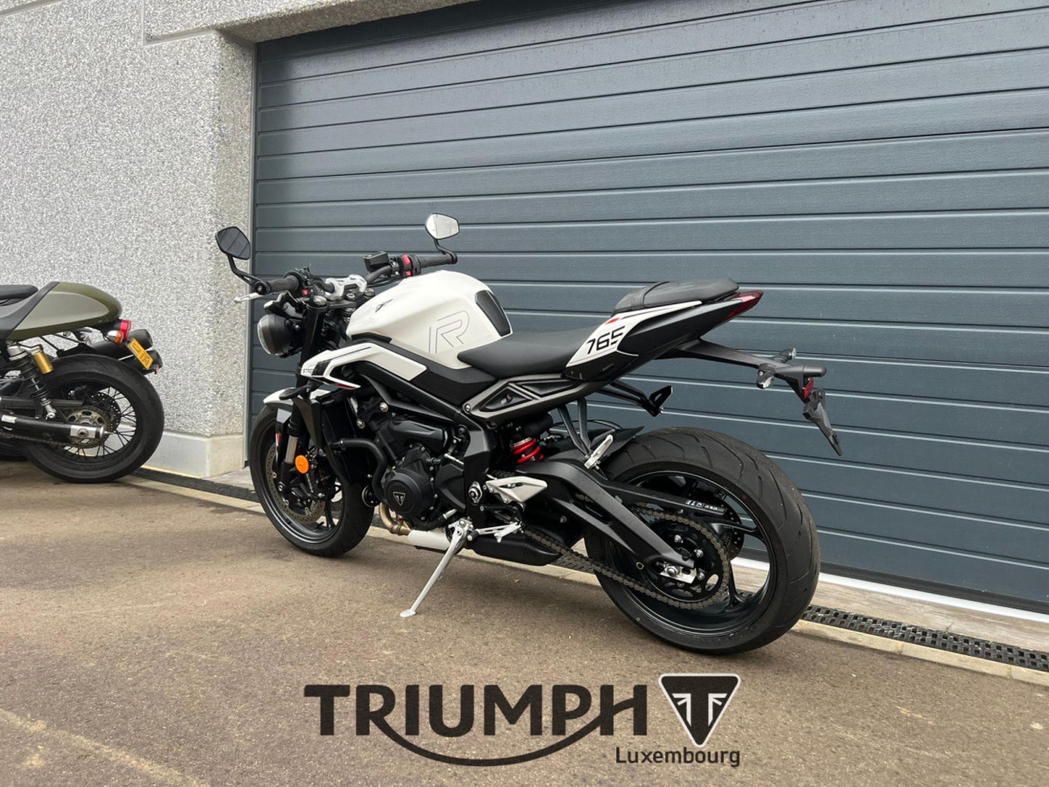 Triumph Street Triple R STREET TRIPLE 765 R (2026) - Photo 2