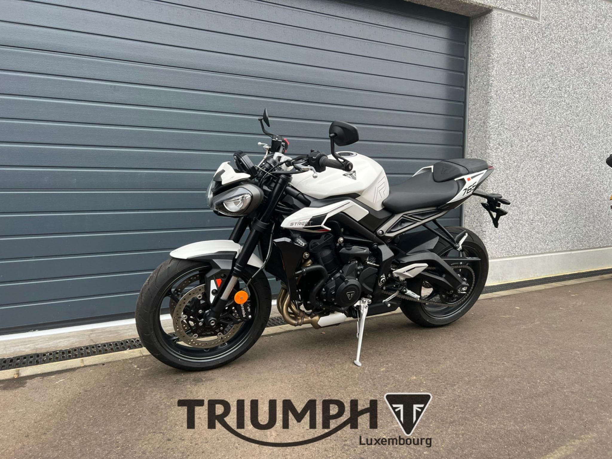 Triumph Street Triple R STREET TRIPLE 765 R (2026) - Photo 3