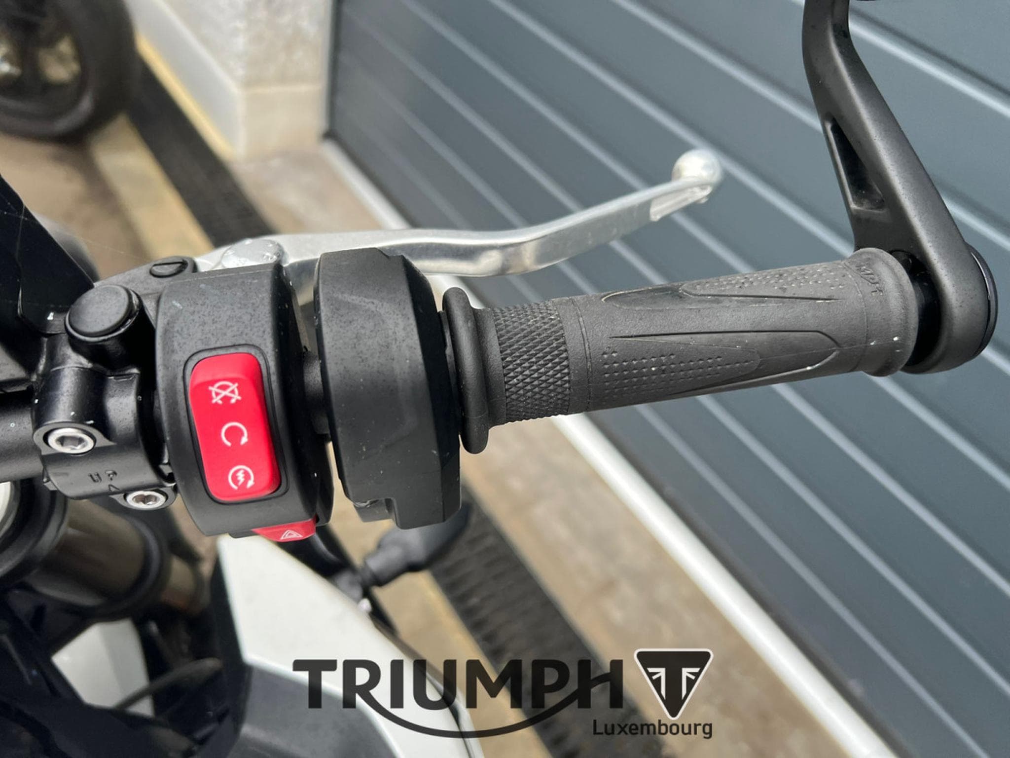 Triumph Street Triple R STREET TRIPLE 765 R (2026) - Photo 8