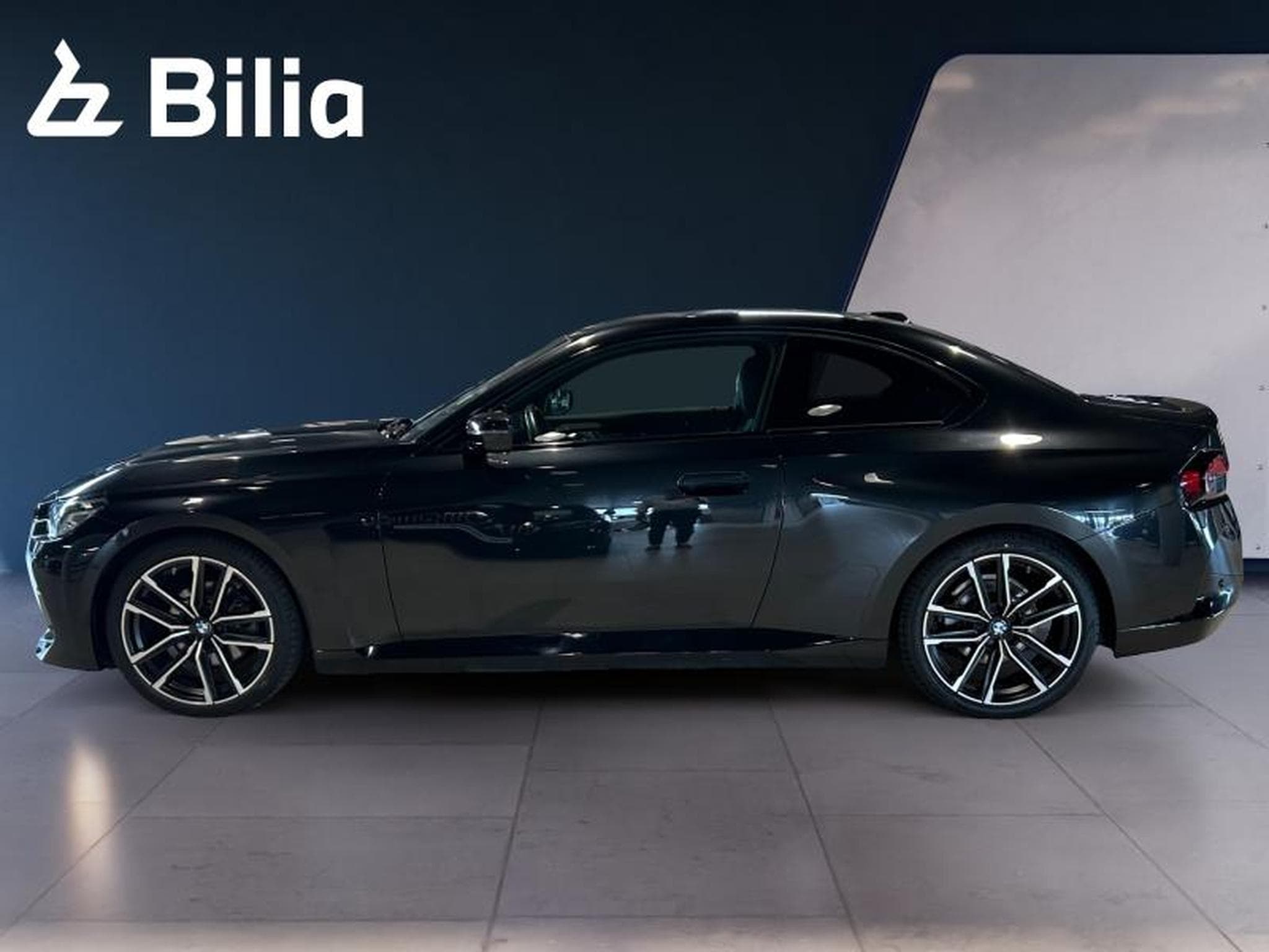 BMW 220 220d coupé M-Sport (2023) - Photo 10