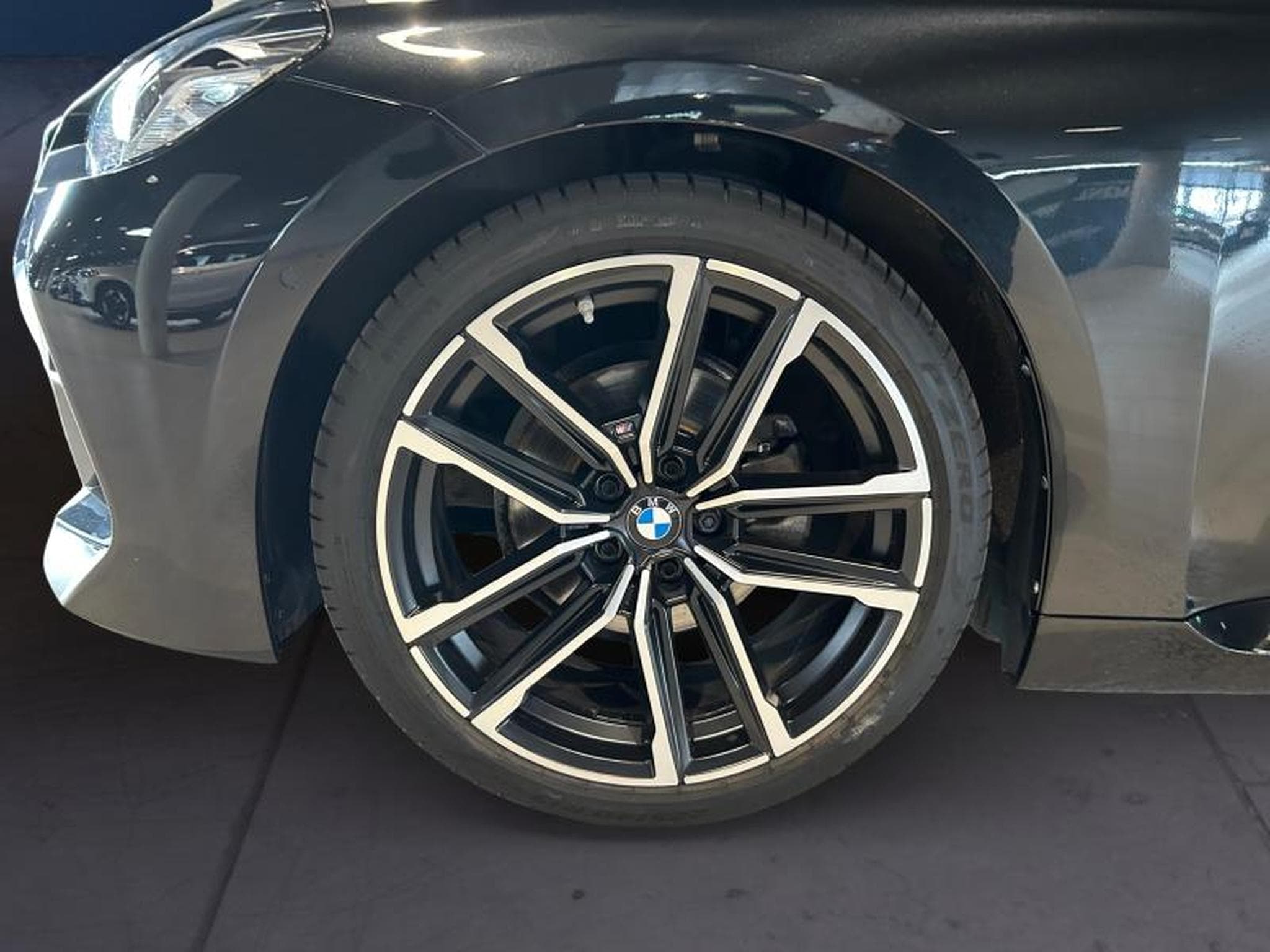 BMW 220 220d coupé M-Sport (2023) - Photo 4