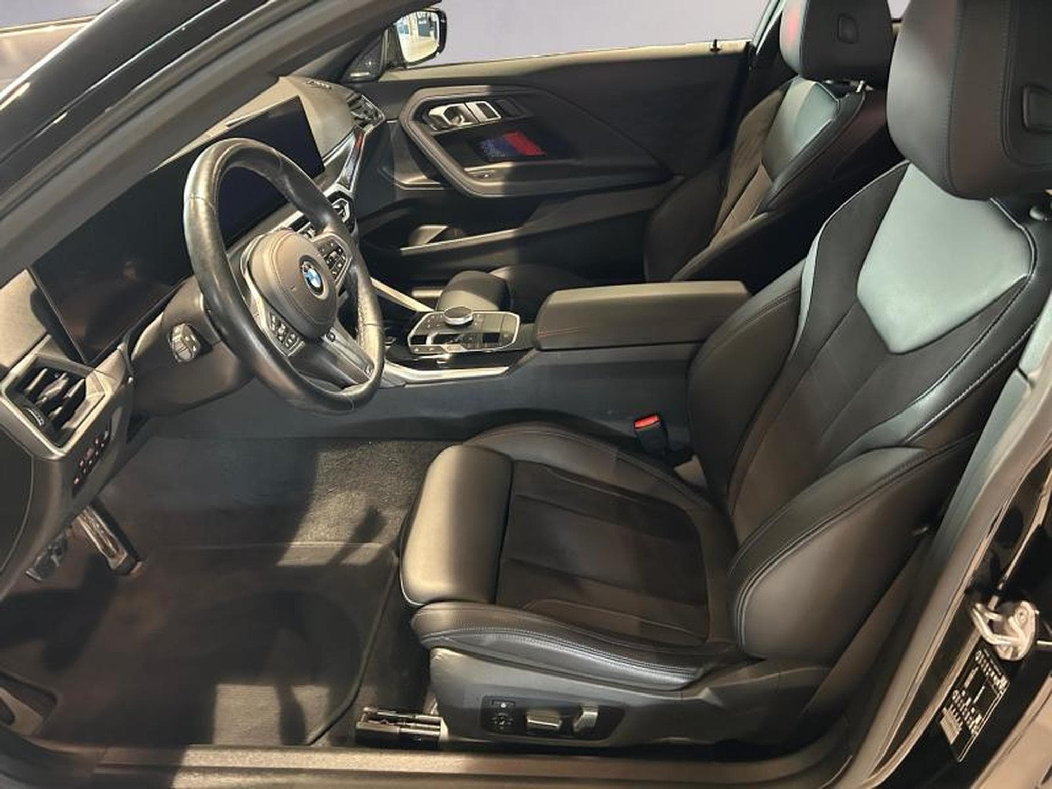 BMW 220 220d coupé M-Sport (2023) - Photo 5