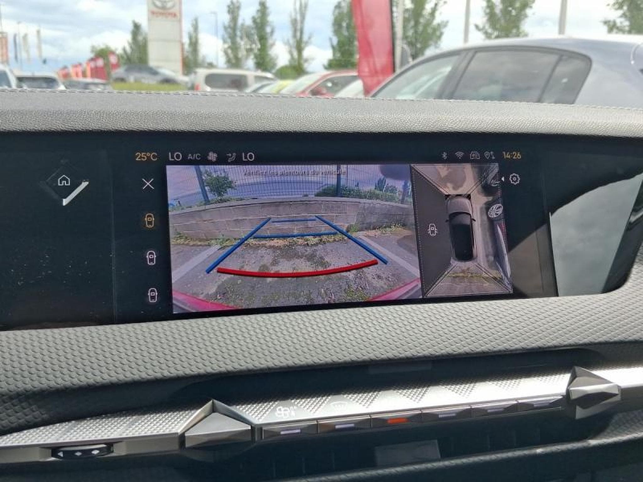 DS Automobiles DS4 E-TENSE 225ch Rivoli (2024) - Photo 11