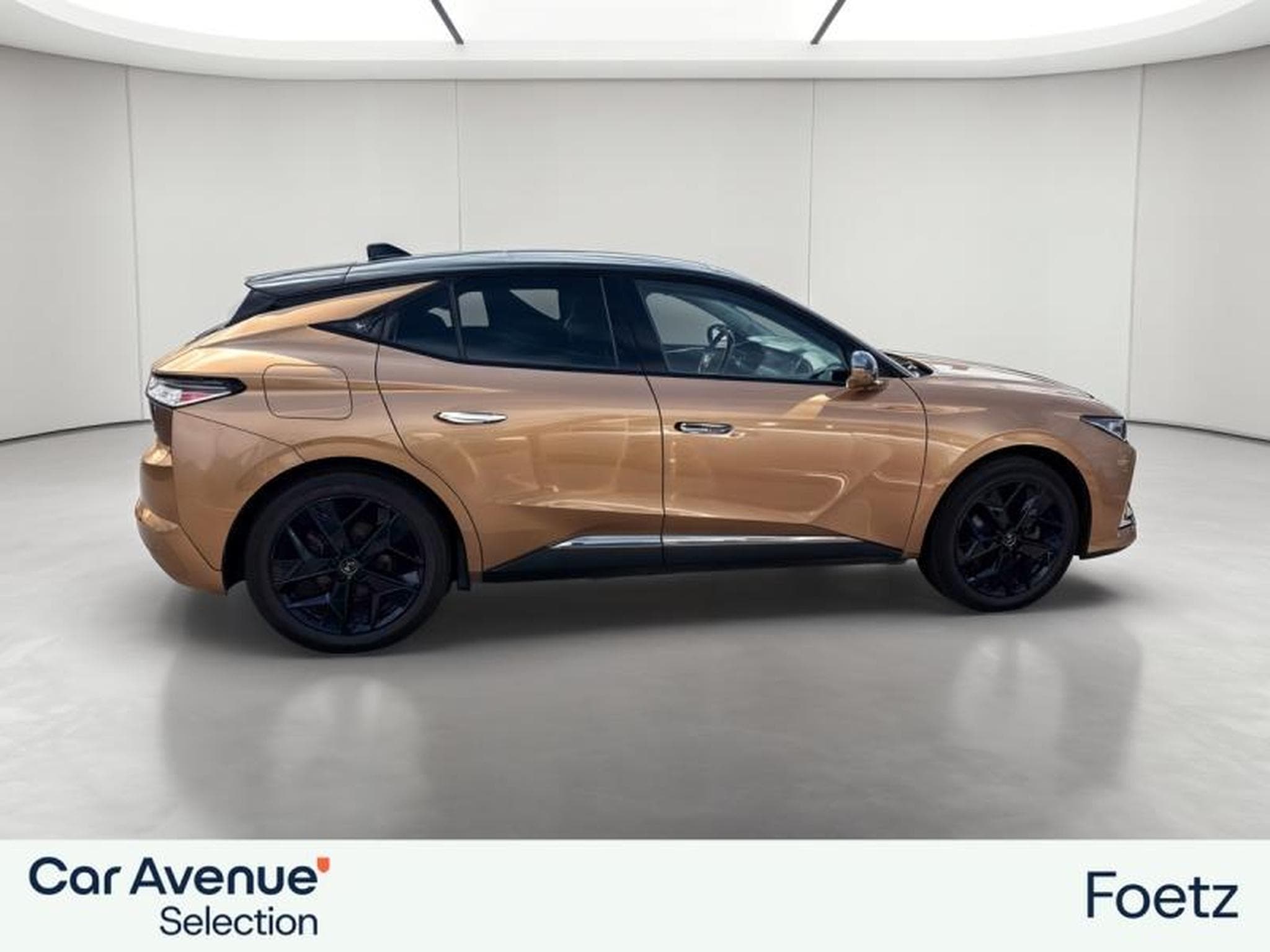 DS Automobiles DS4 E-TENSE 225ch Performance Line + (2022) - Photo 5