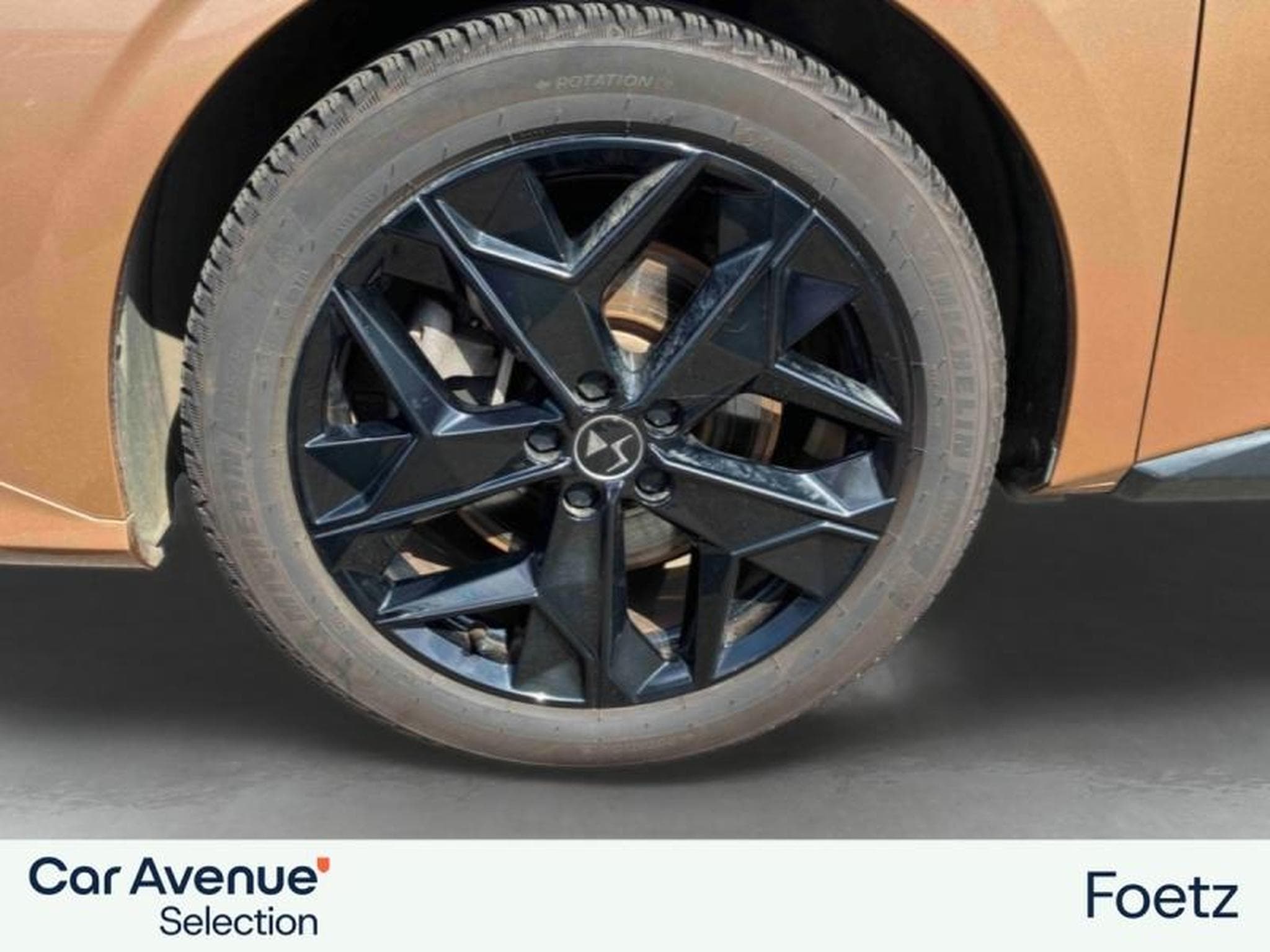 DS Automobiles DS4 E-TENSE 225ch Performance Line + (2022) - Photo 11