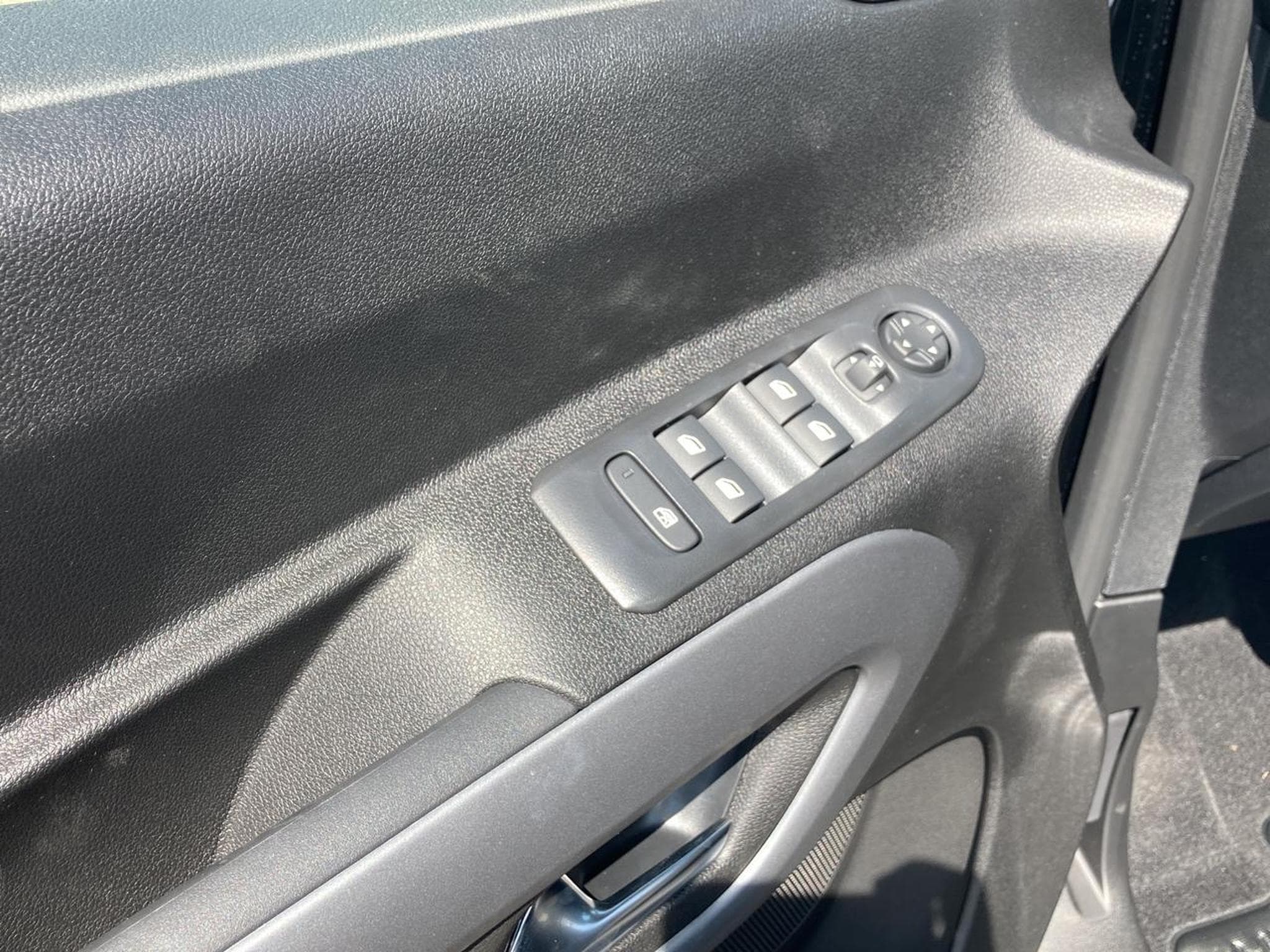 Citroën BERLINGO N1 1.5 BLUE HDI 130 M PLUS EAT8 (2026) - Photo 12
