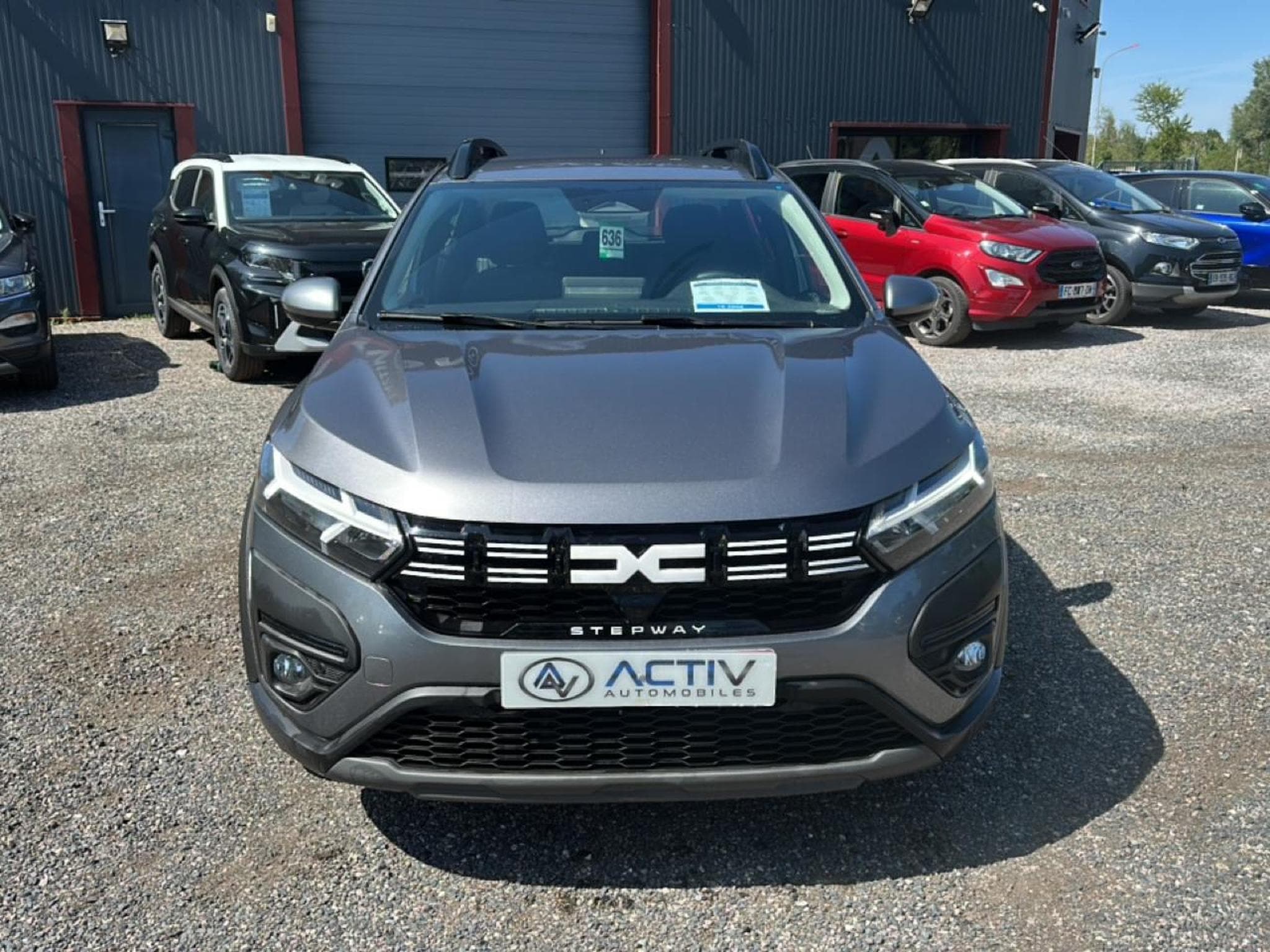 Dacia SANDERO 1.0 TCE 90 STEPWAY EXPRESSION (2025) - Foto 2