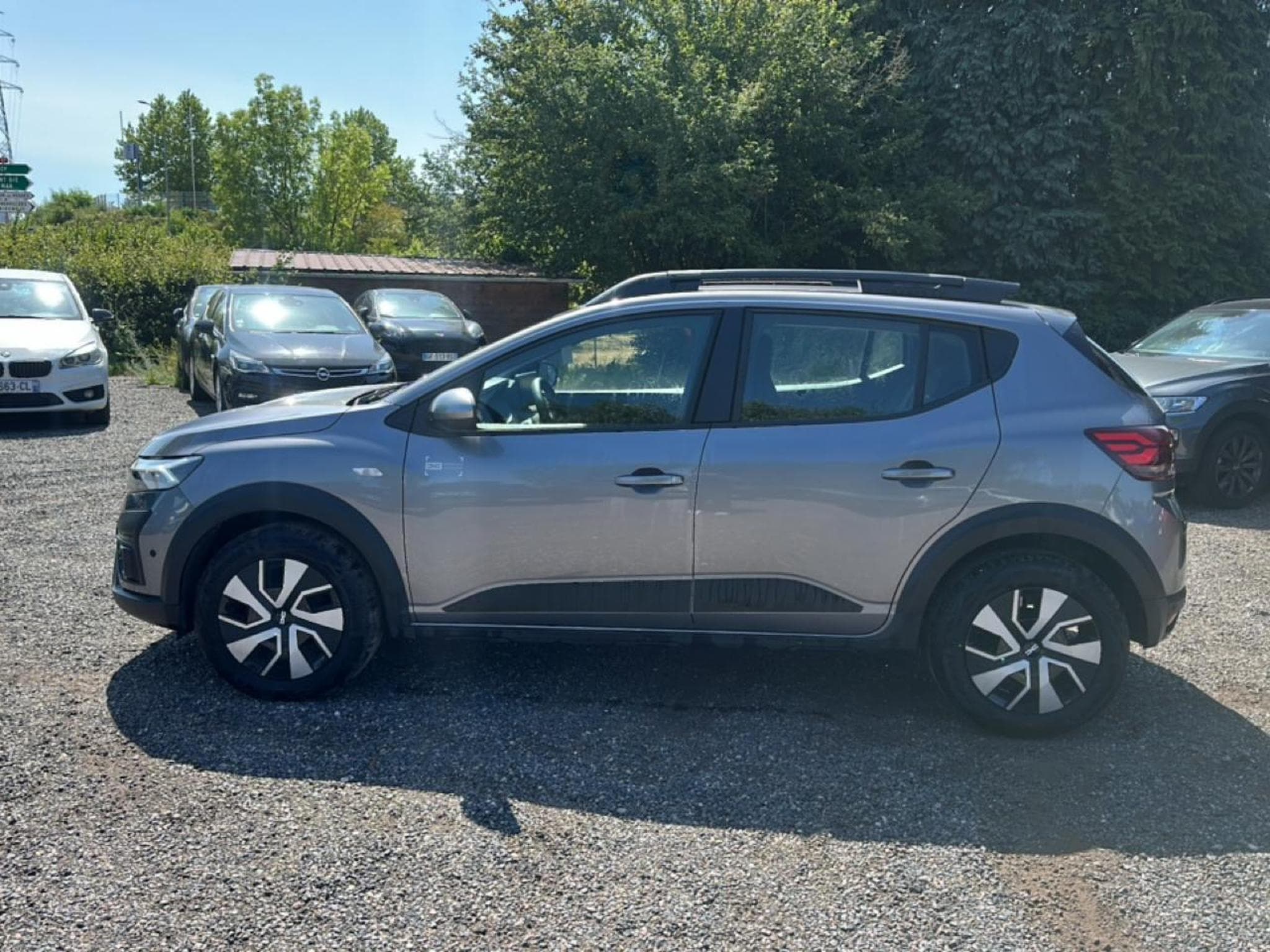 Dacia SANDERO 1.0 TCE 90 STEPWAY EXPRESSION (2025) - Foto 8