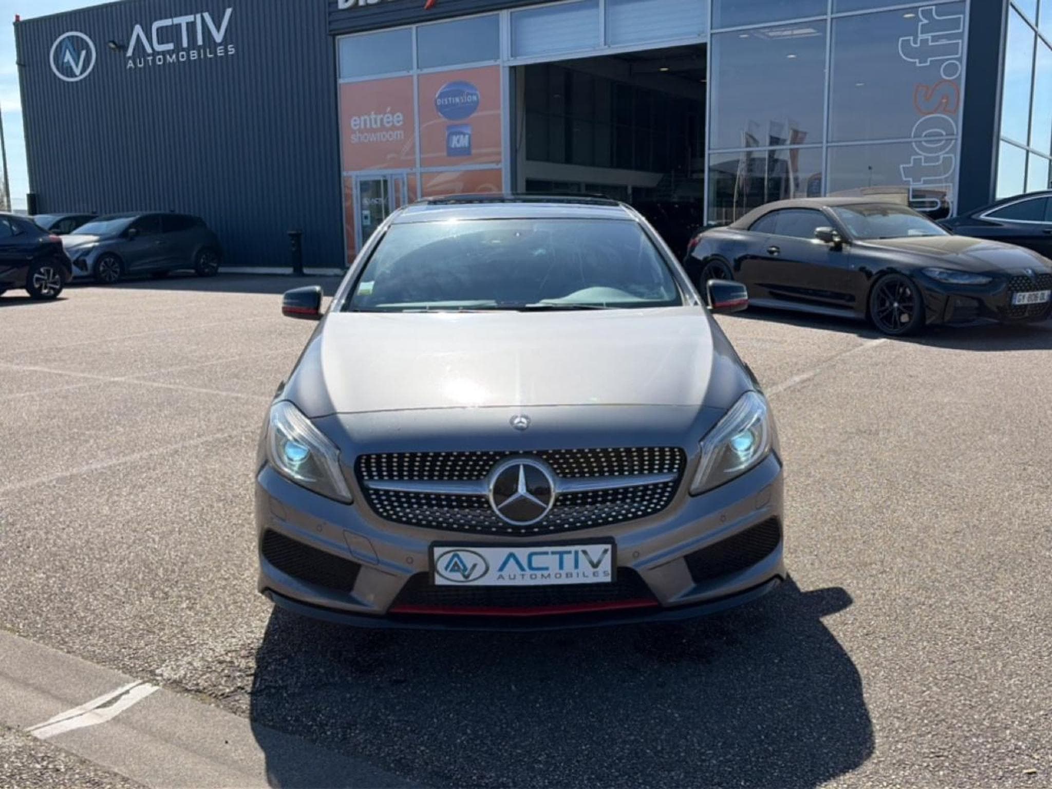 Mercedes CLASSE A 250 VERSION SPORT 7G-DCT (2015) - Foto 2