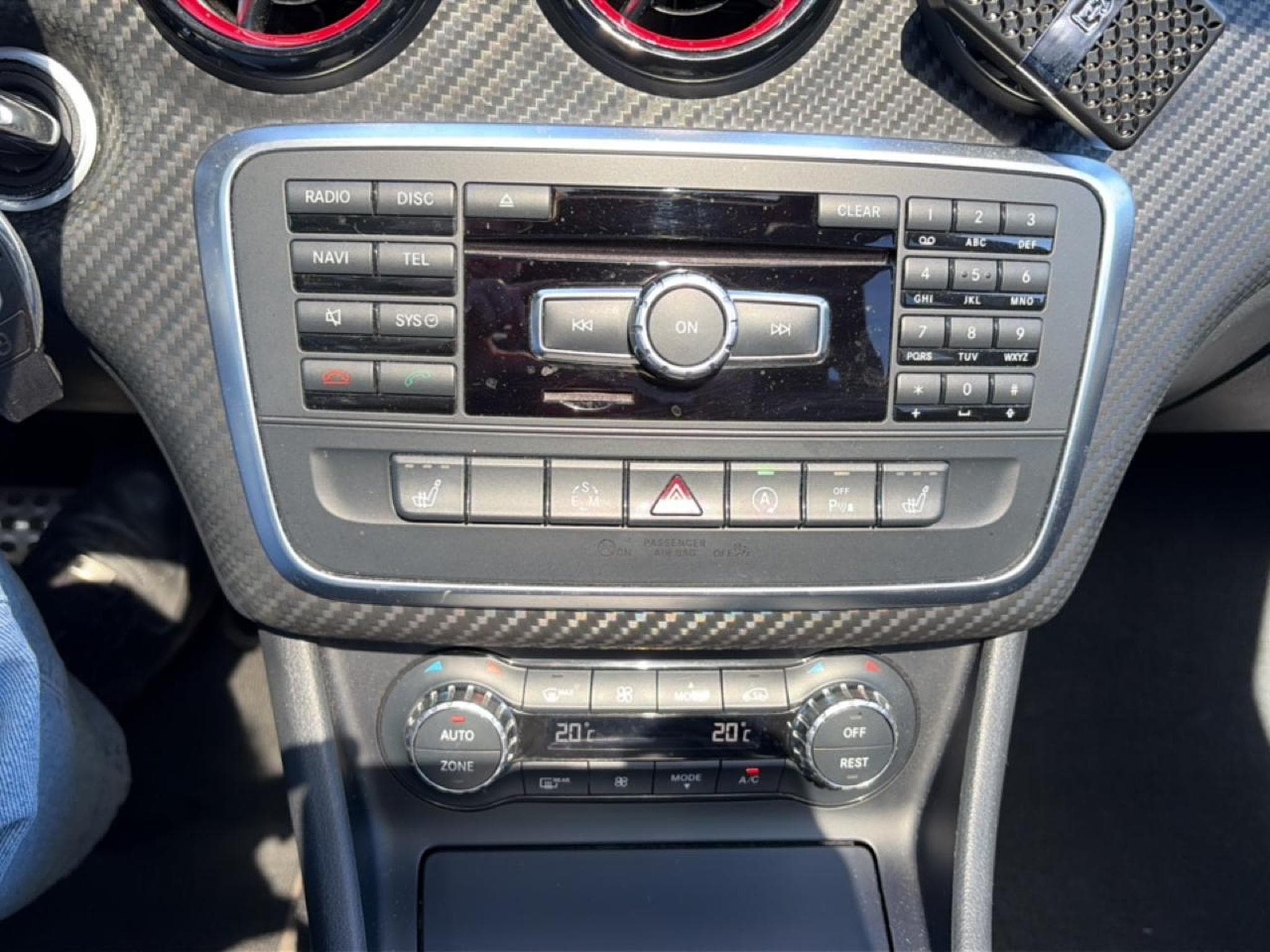Mercedes CLASSE A 250 VERSION SPORT 7G-DCT (2015) - Foto 20