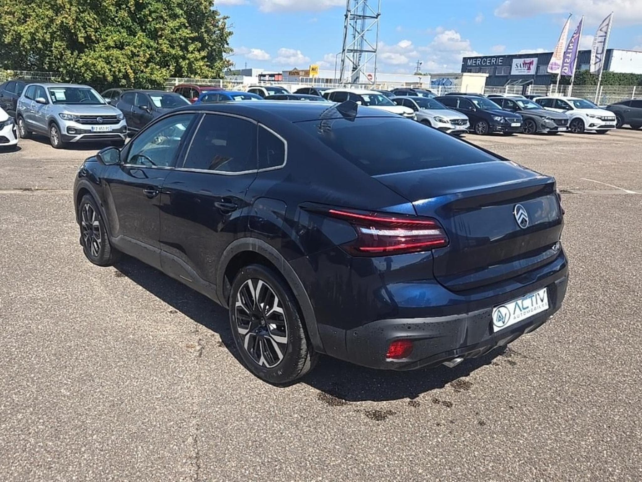 Citroen C4 X 1.2 HYBRIDE 145 MAX E-DCS6 (2025) - Photo 7