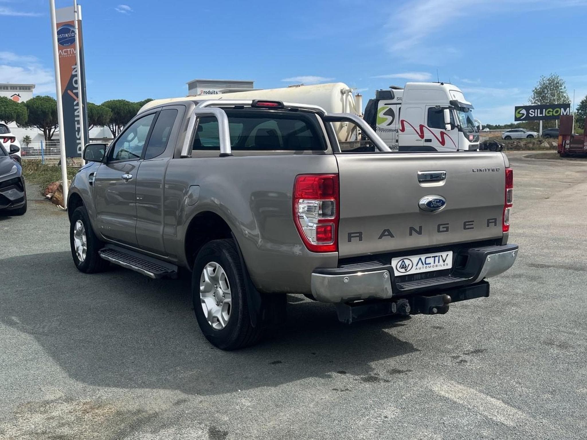 Ford RANGER 3.2 TDCI 200 SUPER CAB LIMITED BVA6 (2019) - Photo 7