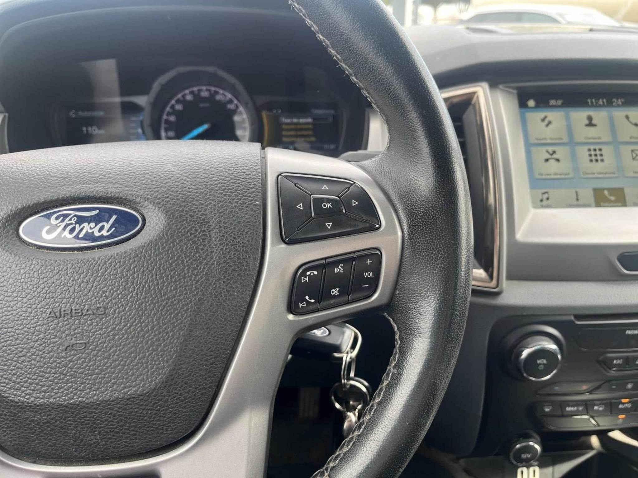 Ford RANGER 3.2 TDCI 200 SUPER CAB LIMITED BVA6 (2019) - Photo 15