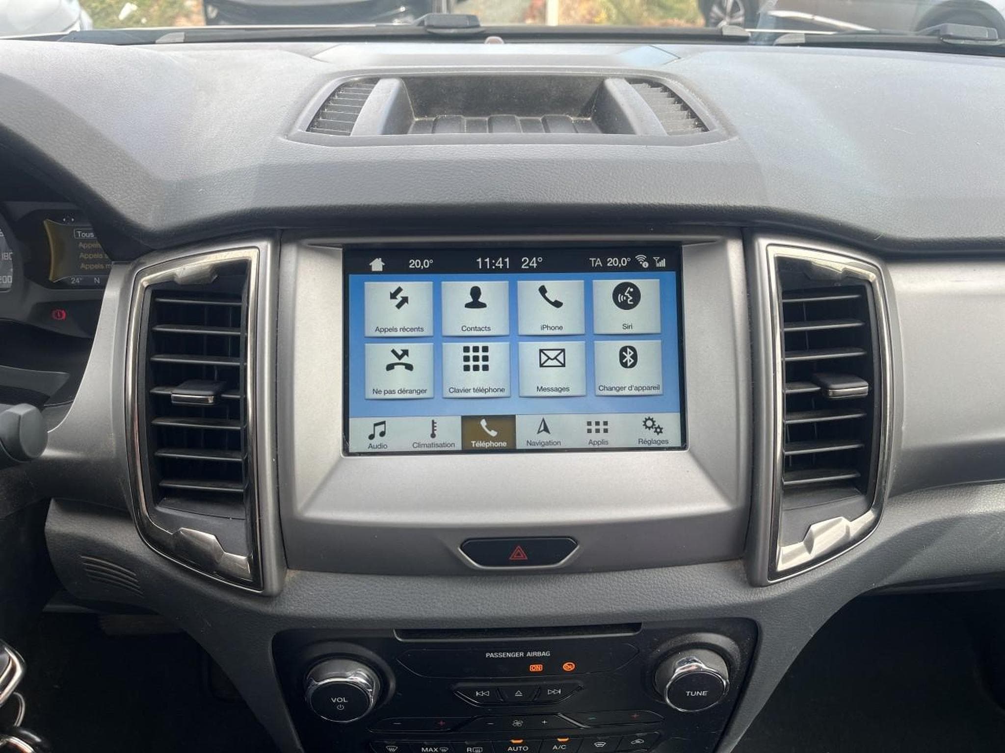 Ford RANGER 3.2 TDCI 200 SUPER CAB LIMITED BVA6 (2019) - Photo 18