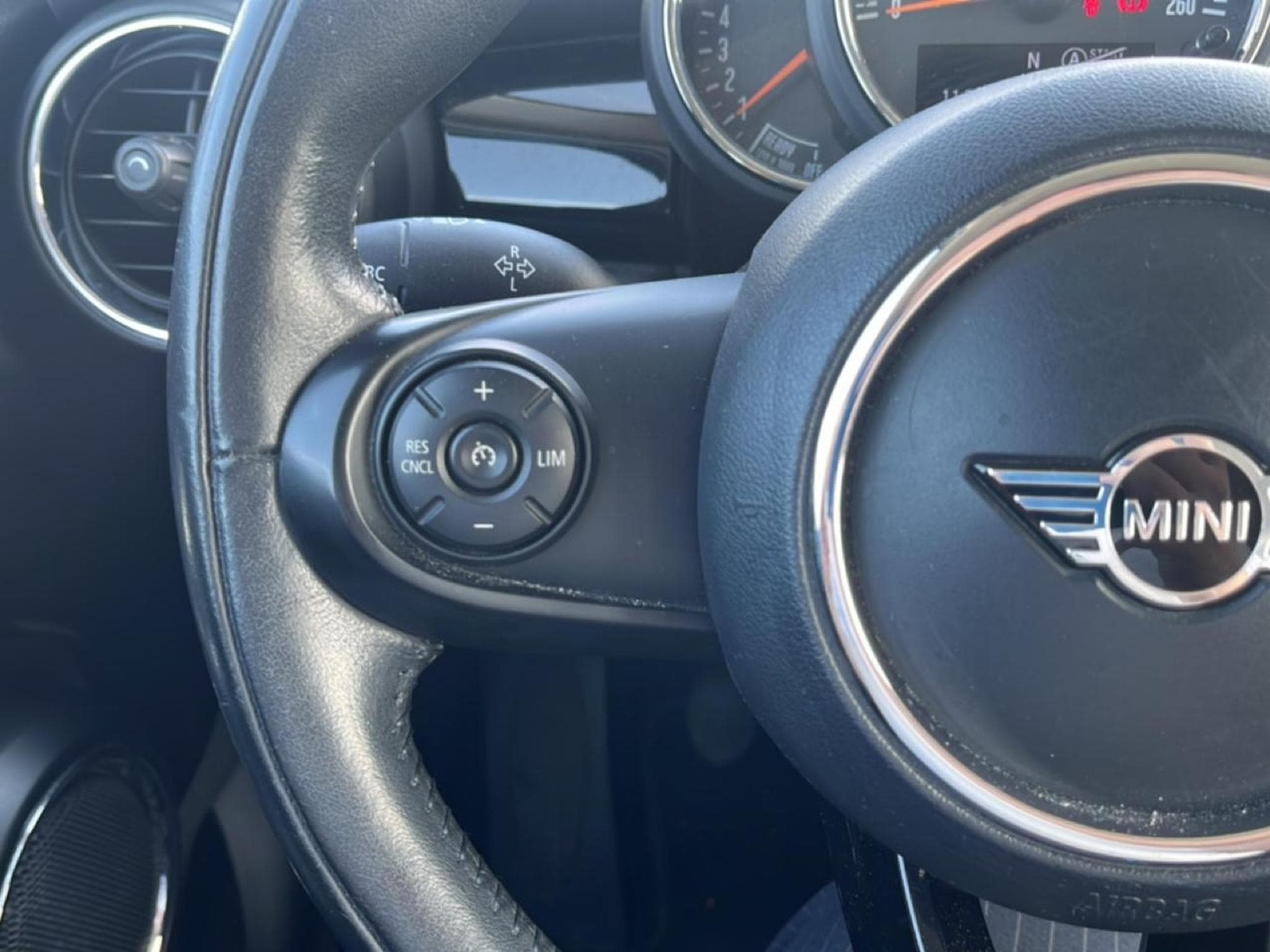 Mini Cooper COOPER 136 (2019) - Foto 14