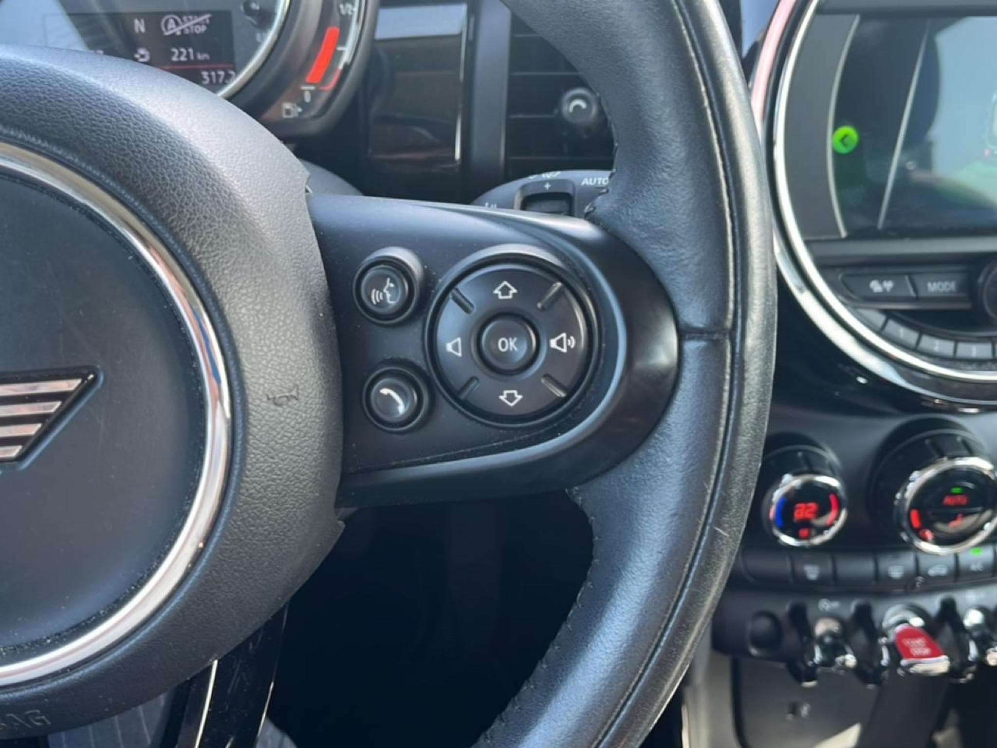 Mini Cooper COOPER 136 (2019) - Foto 15