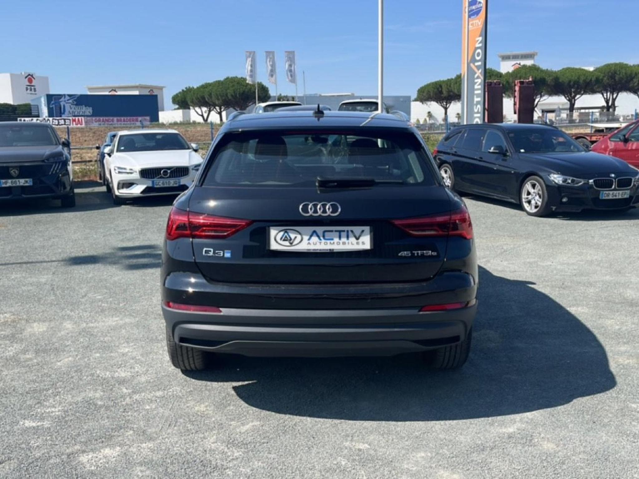 Audi Q3 45 TFSI 245 BUSINESS LINE S TRONIC 6 (2023) - Photo 6