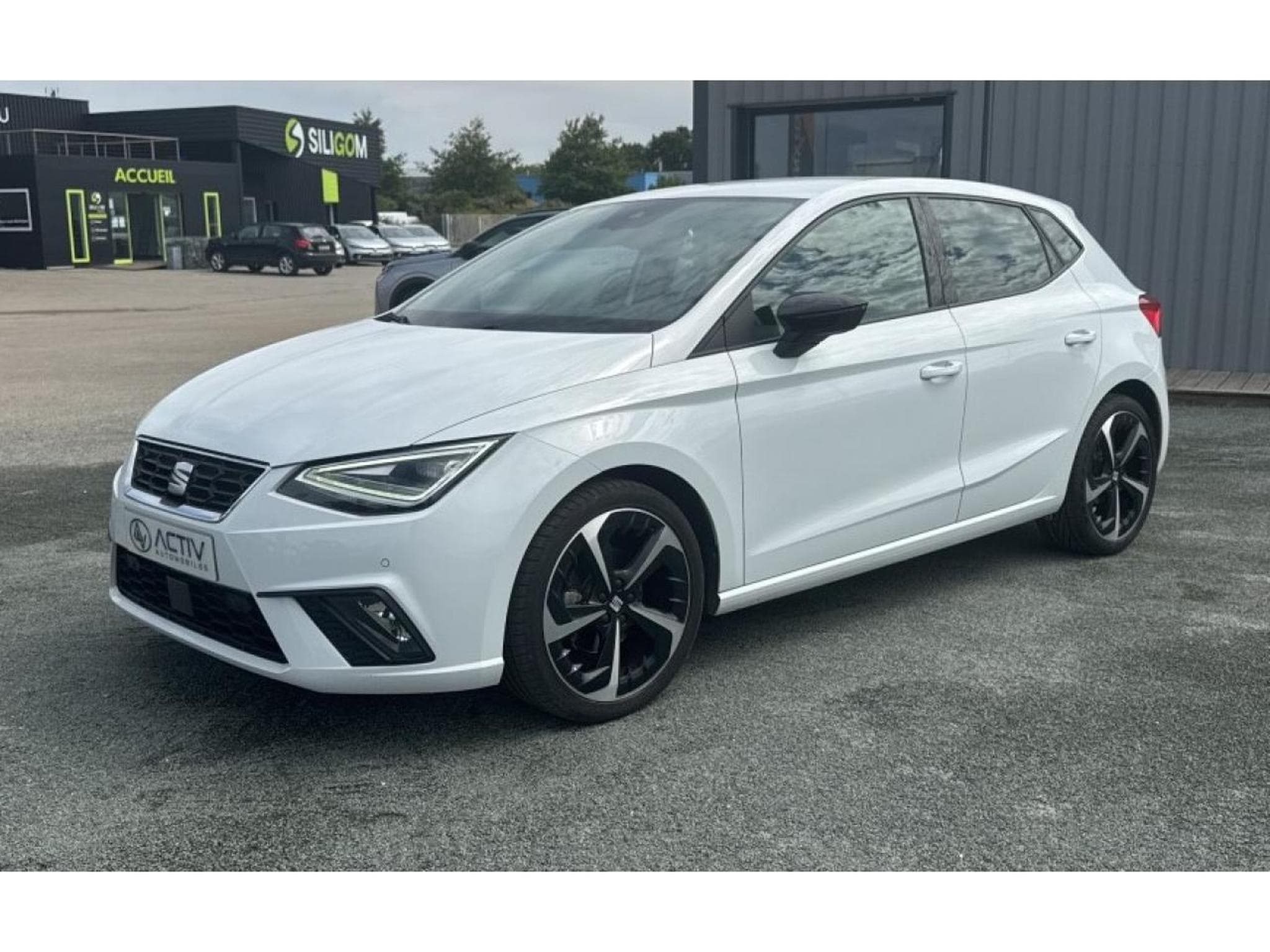 Seat IBIZA 1.0 ECOTSI 110 FR DSG7 (2021) - Photo 1