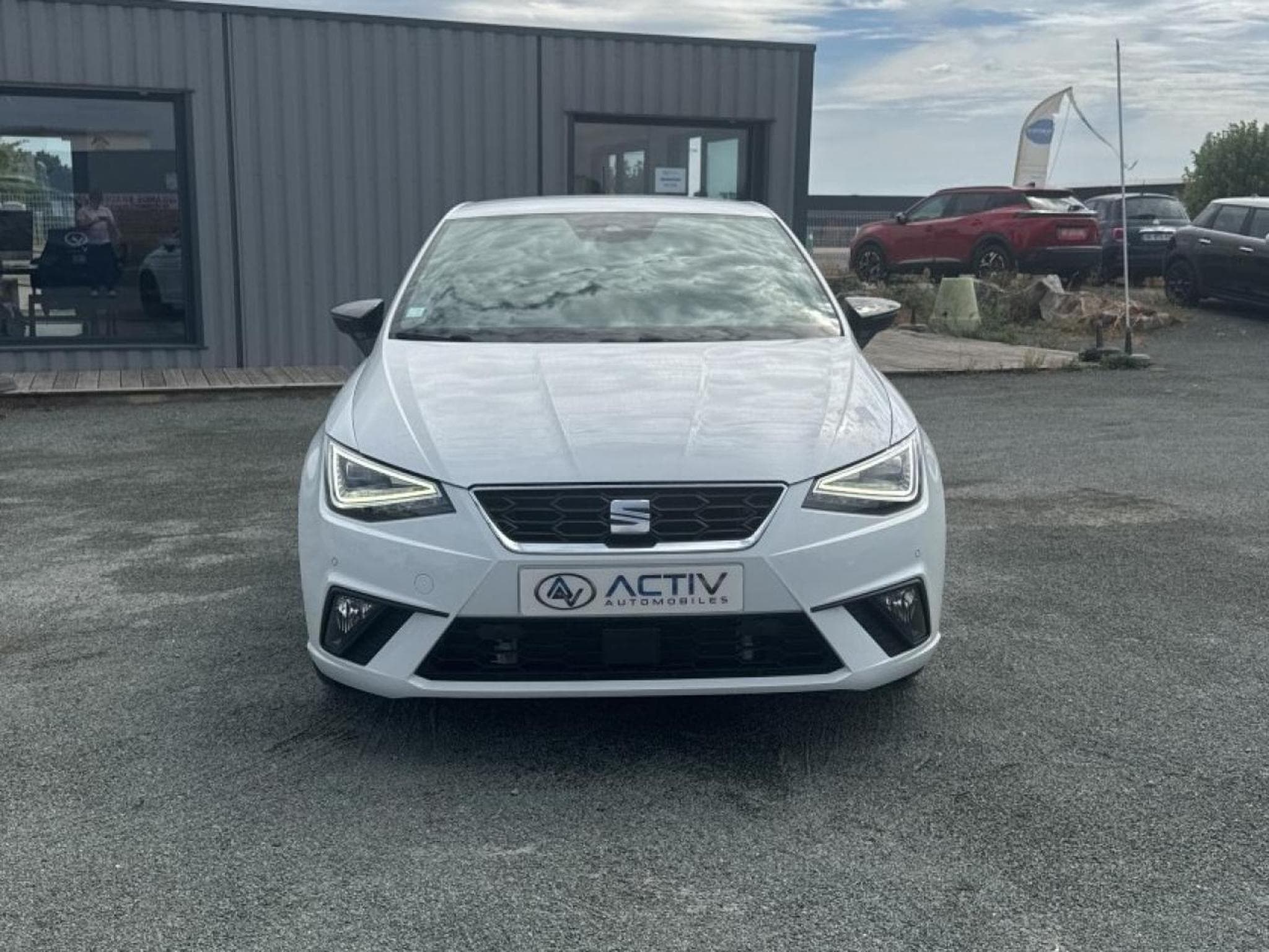 Seat IBIZA 1.0 ECOTSI 110 FR DSG7 (2021) - Photo 2
