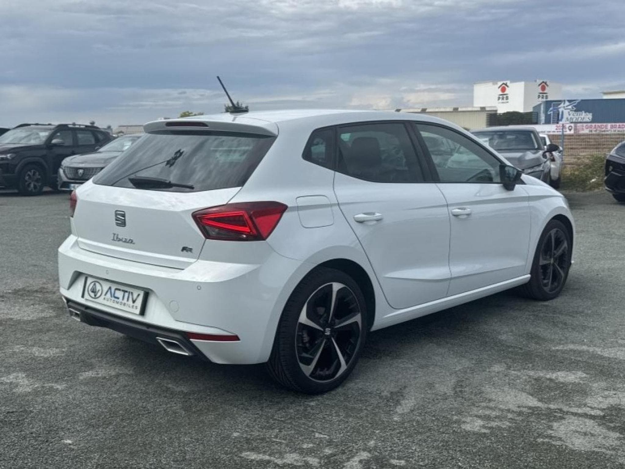 Seat IBIZA 1.0 ECOTSI 110 FR DSG7 (2021) - Photo 5