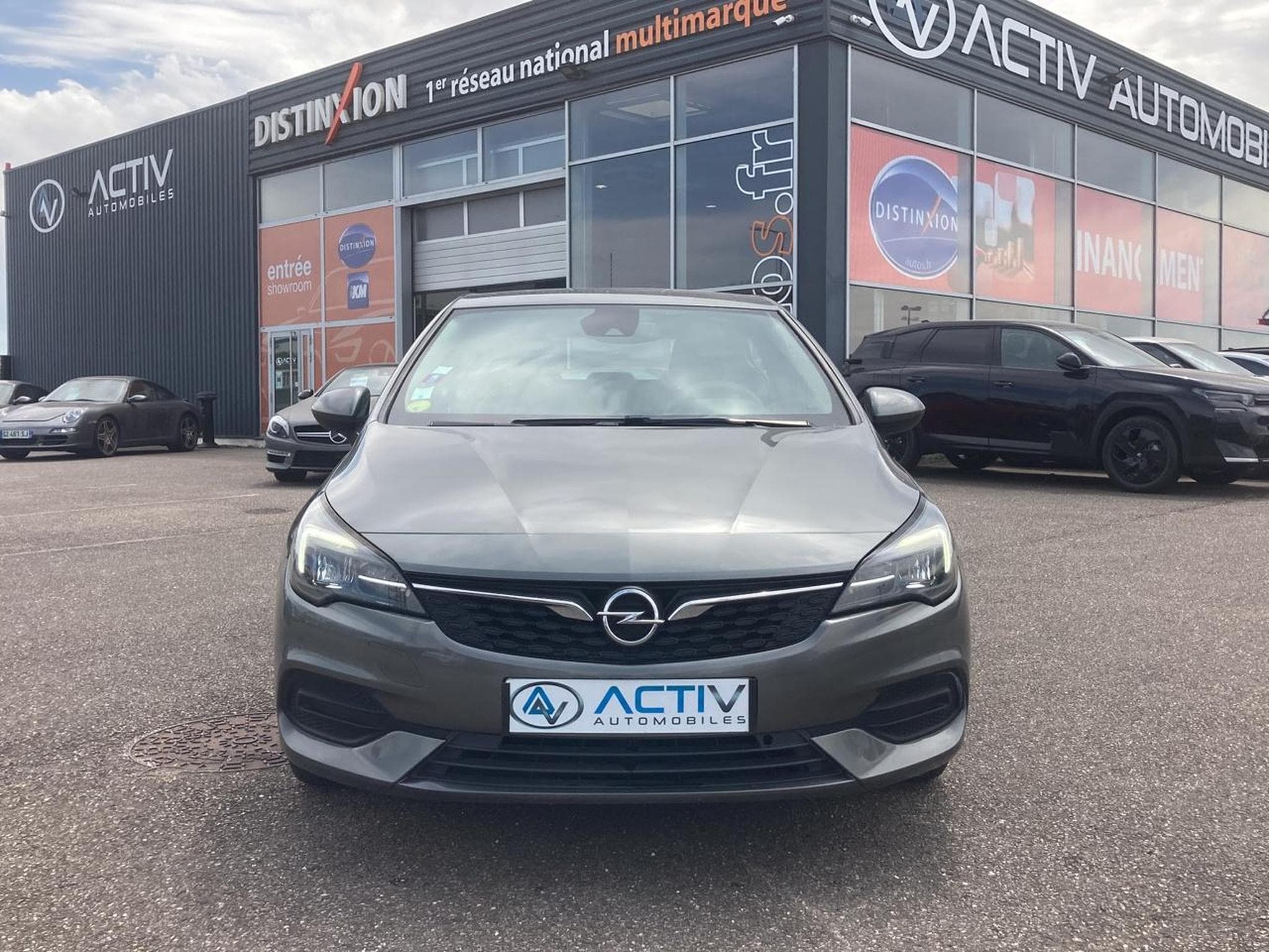 Opel ASTRA 1.5 D 122 ELEGANCE (2020) - Foto 2