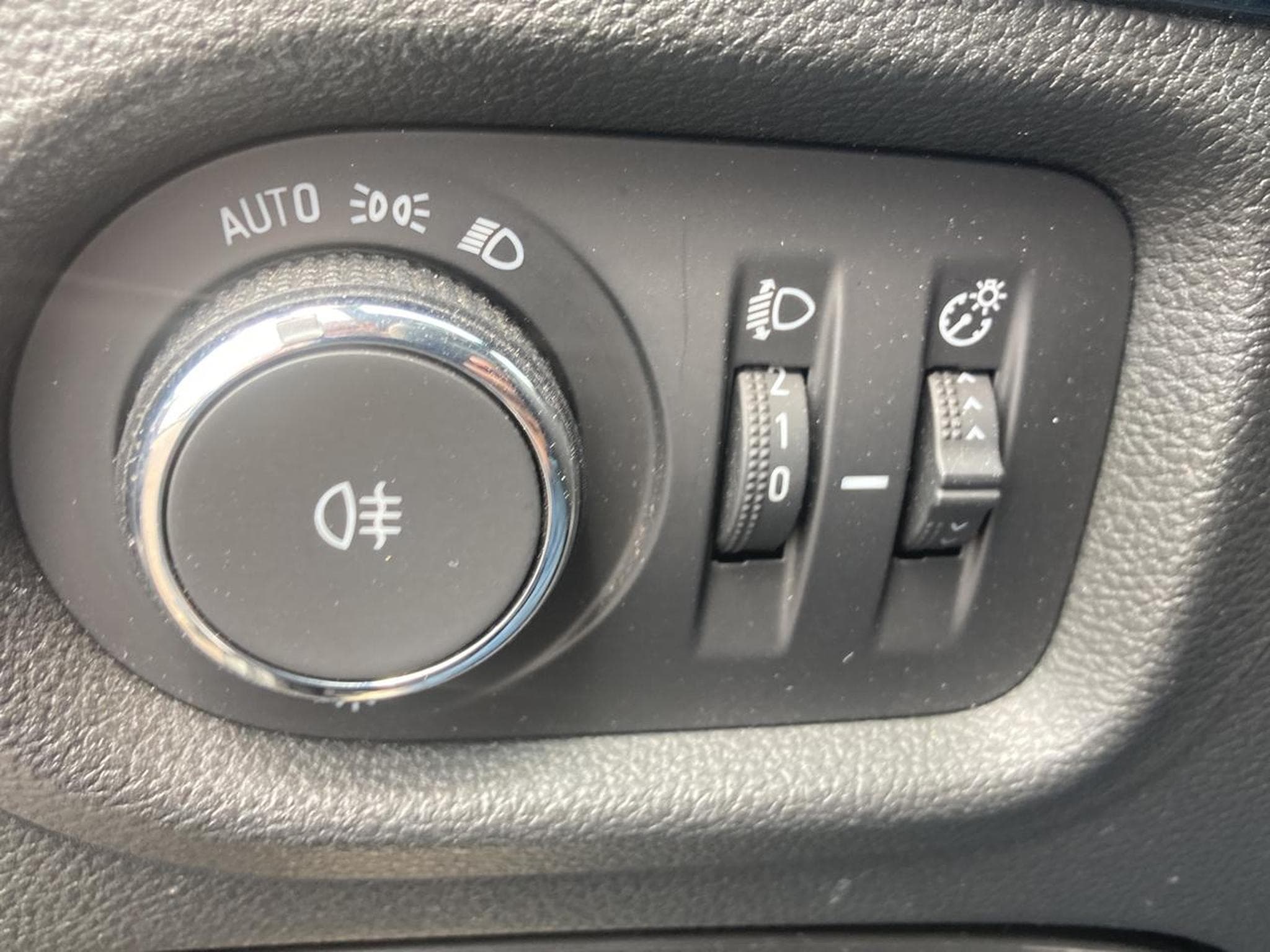 Opel ASTRA 1.5 D 122 ELEGANCE (2020) - Foto 13