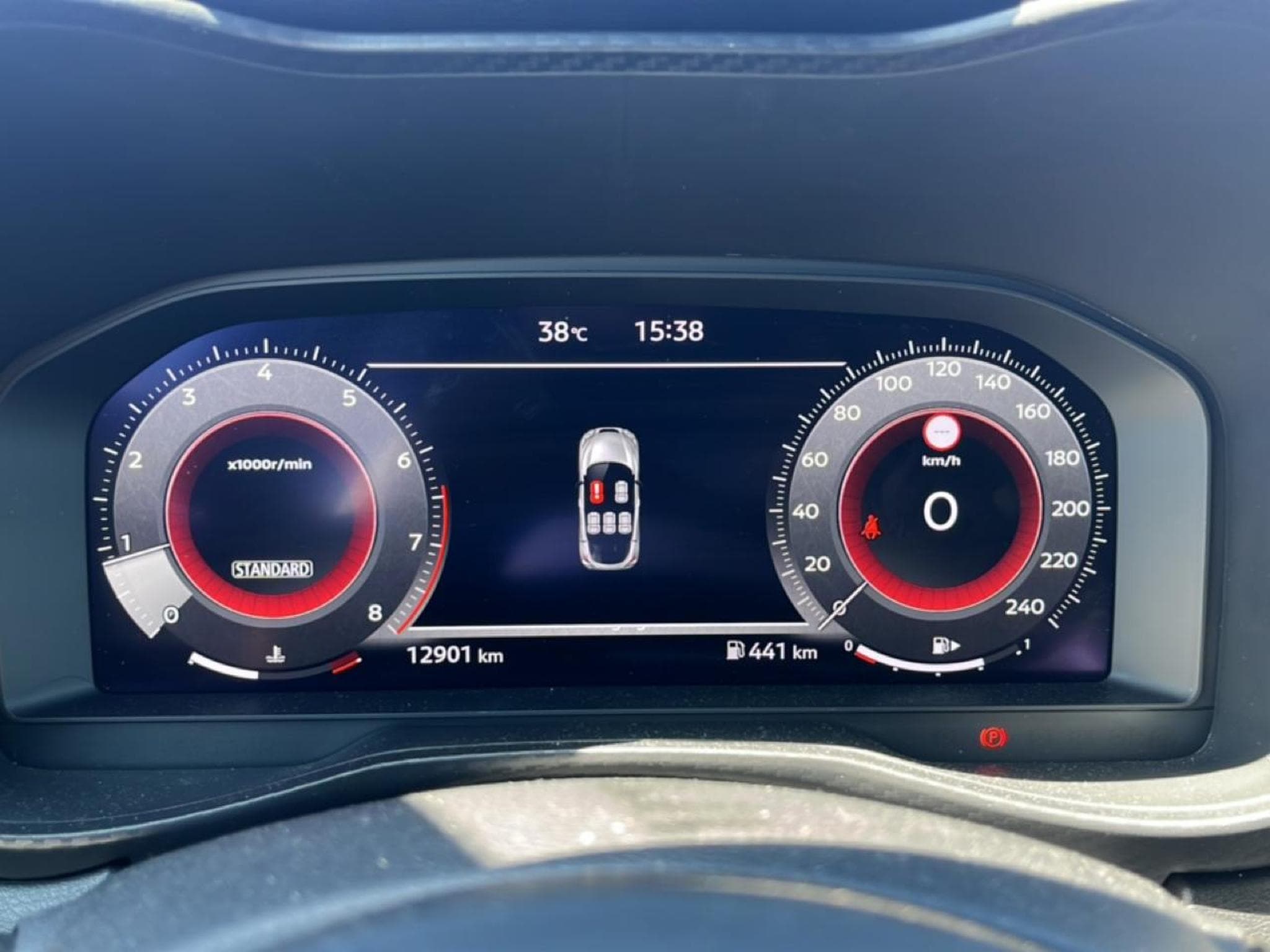 Nissan JUKE 1.0 DIG-T 114 N-CONNECTA (2025) - Photo 15