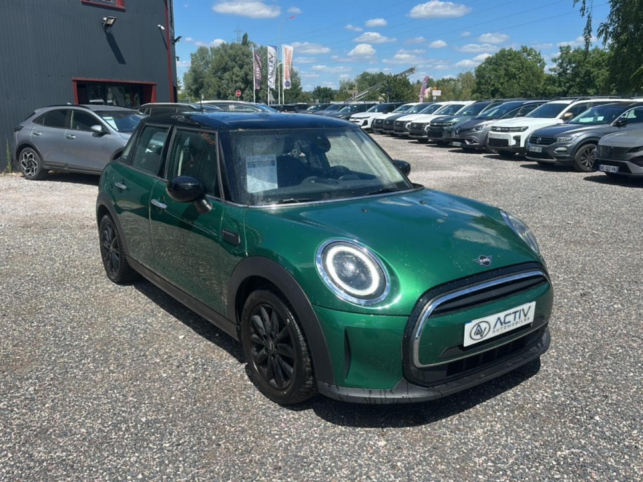 Mini Cooper COOPER 136 CLASSIC (2022) - Photo 3