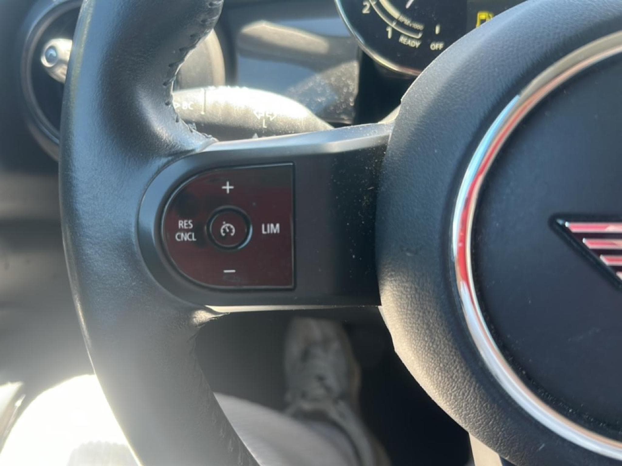 Mini Cooper COOPER 136 CLASSIC (2022) - Photo 16