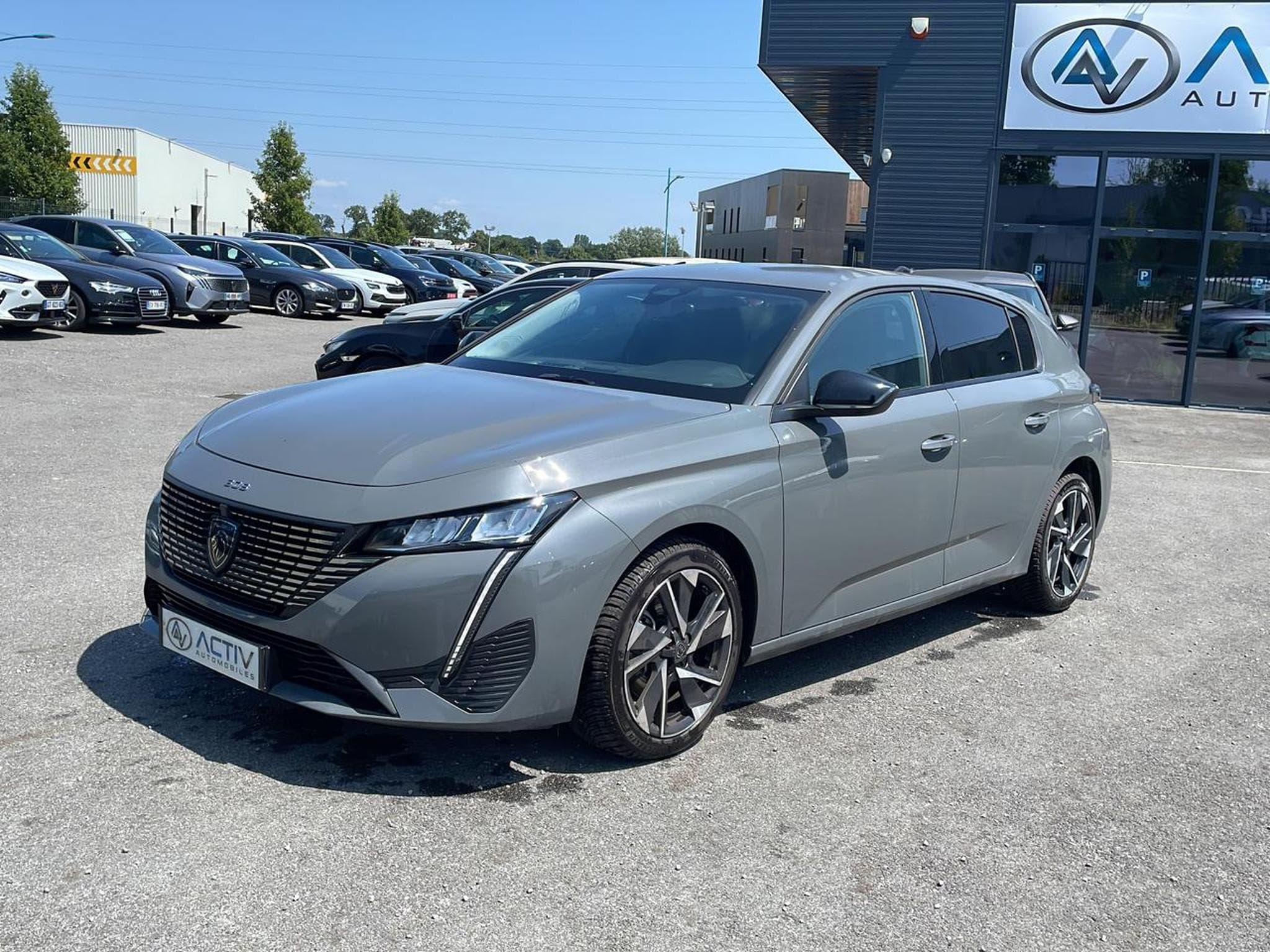 Peugeot 308 1.5 BLUEHDI 130 ALLURE EAT8 (2025) - Photo 1