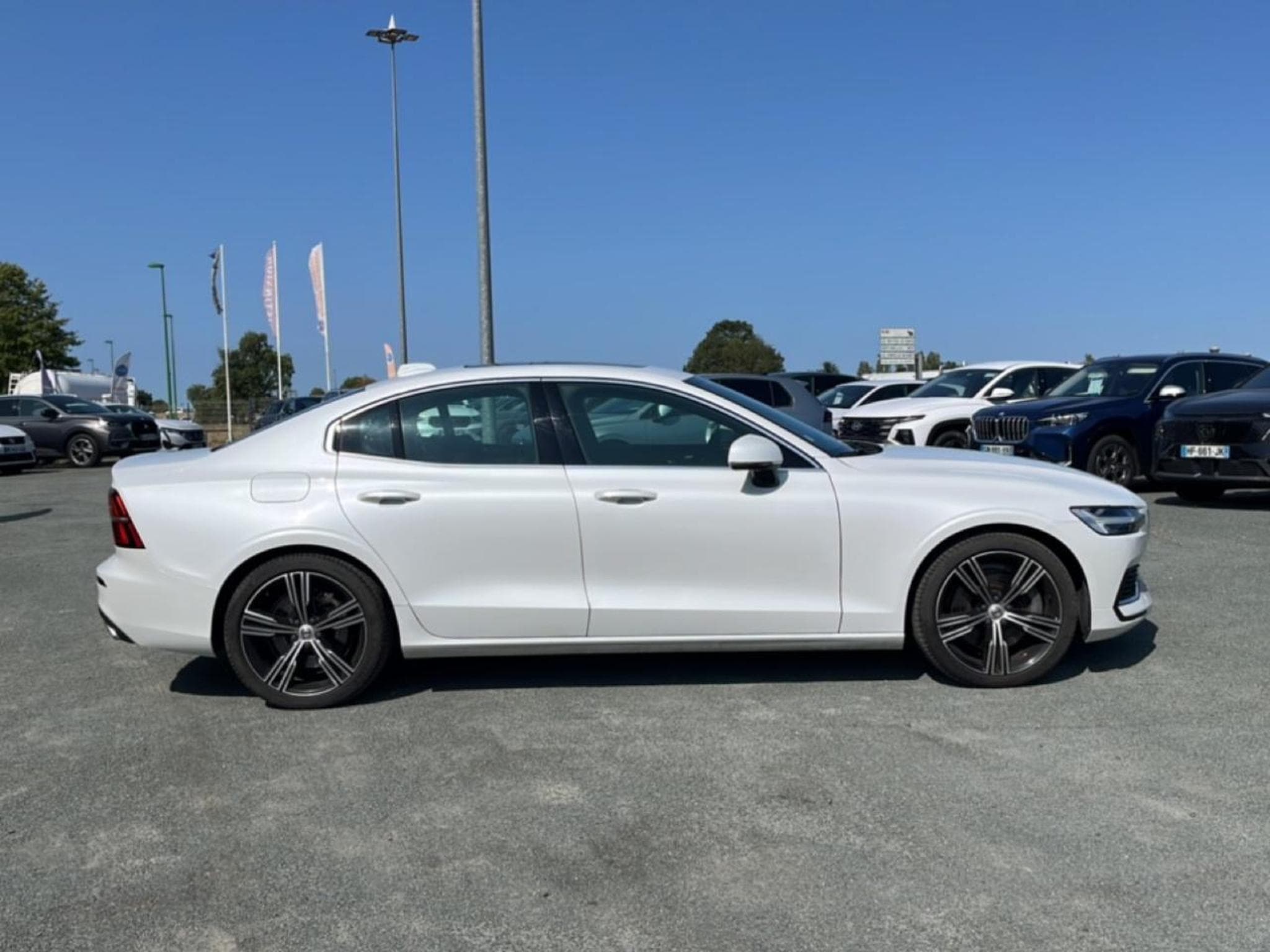 Volvo S60 2.0 T6 340 INSCRIPTION LUXE GEARTRONIC 8 (2021) - Photo 4