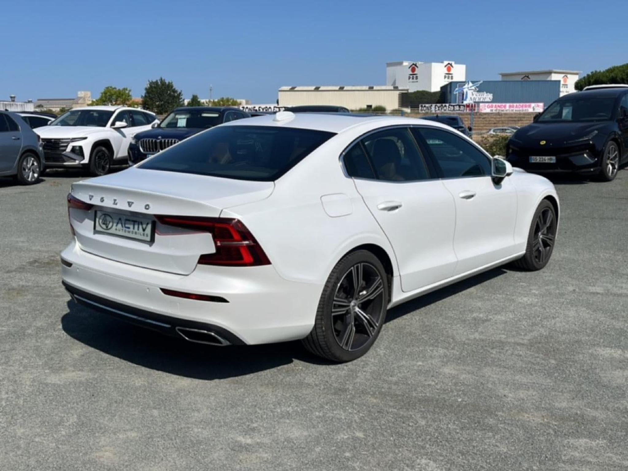 Volvo S60 2.0 T6 340 INSCRIPTION LUXE GEARTRONIC 8 (2021) - Photo 5