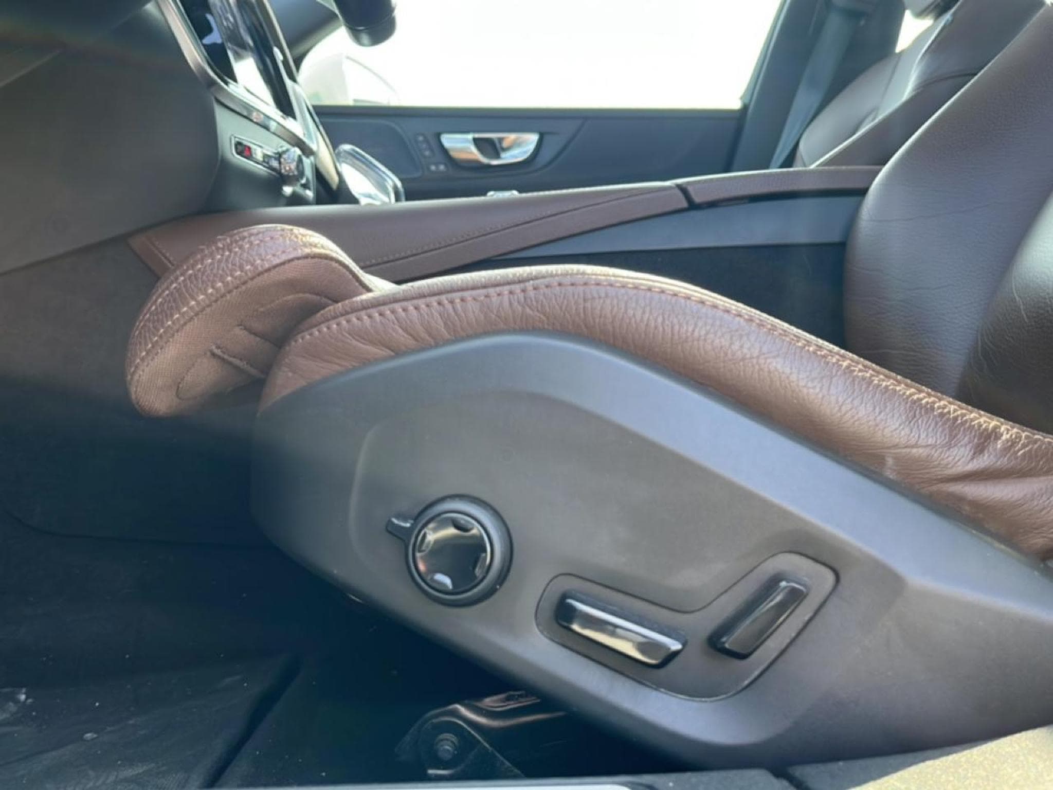 Volvo S60 2.0 T6 340 INSCRIPTION LUXE GEARTRONIC 8 (2021) - Photo 12