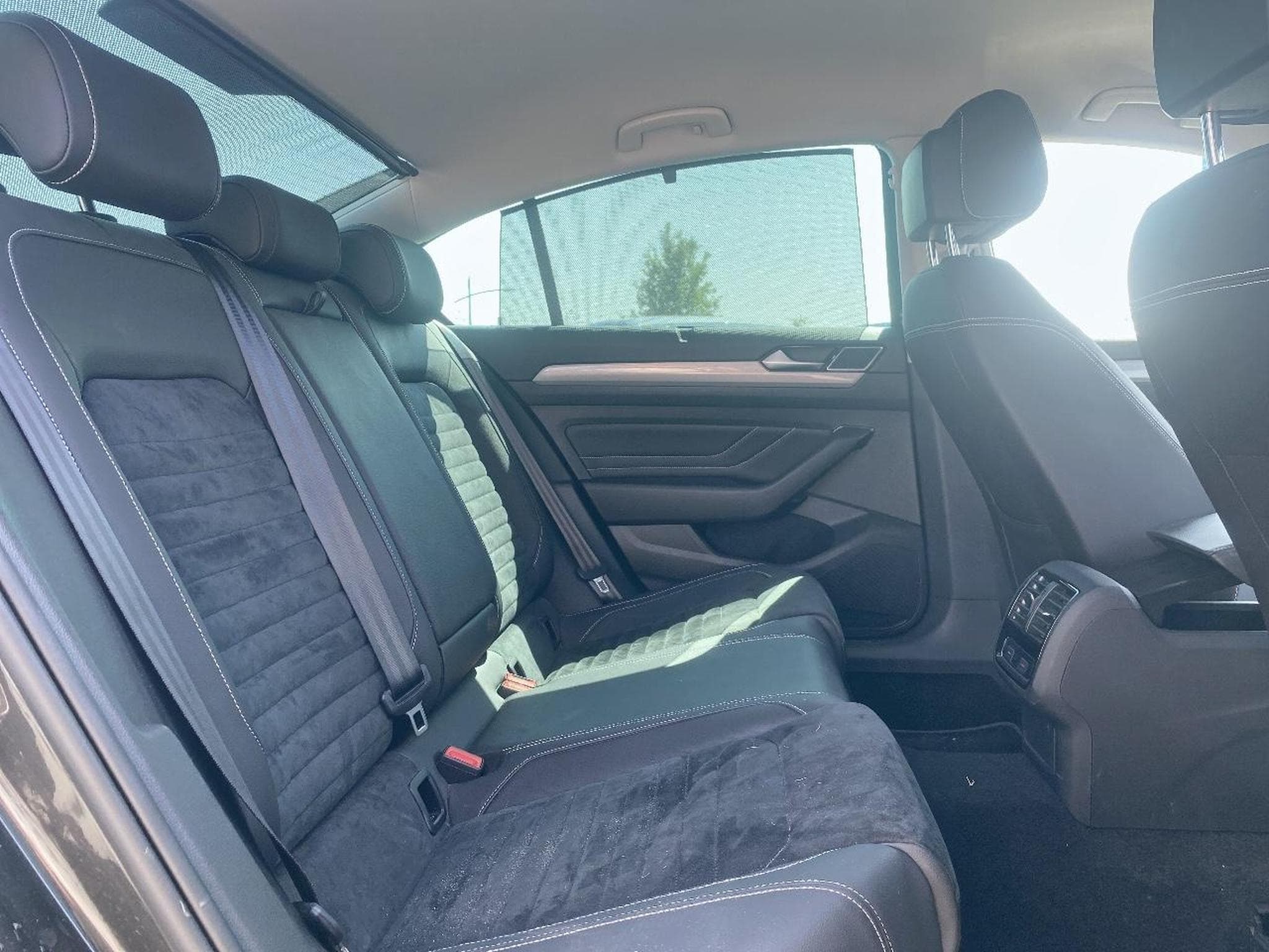 VW PASSAT 1.4 TSI 218 HYBRIDE RECHARGEABLE GTE DSG6 (2020) - Foto 13